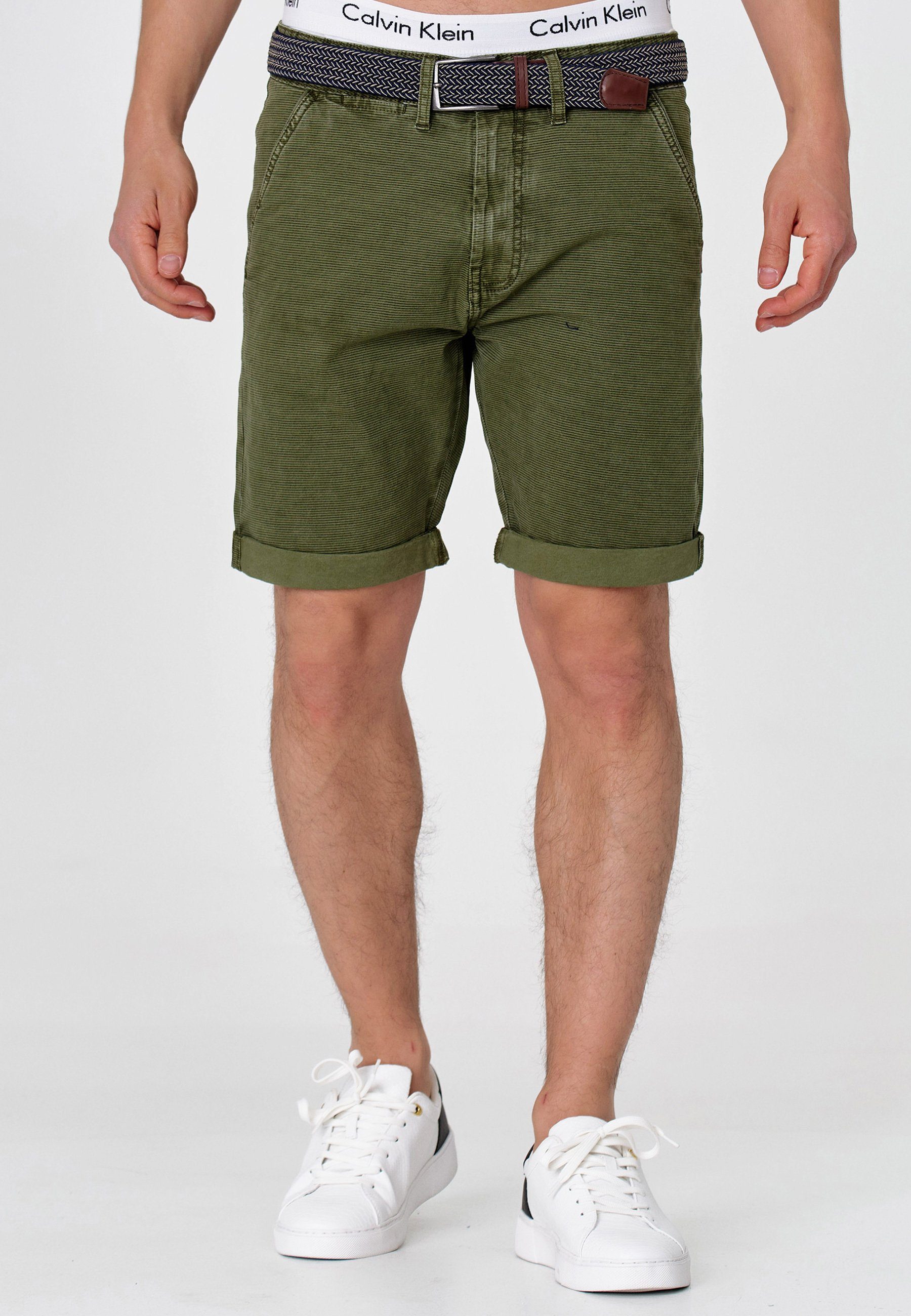 Chinoshorts Caedmon