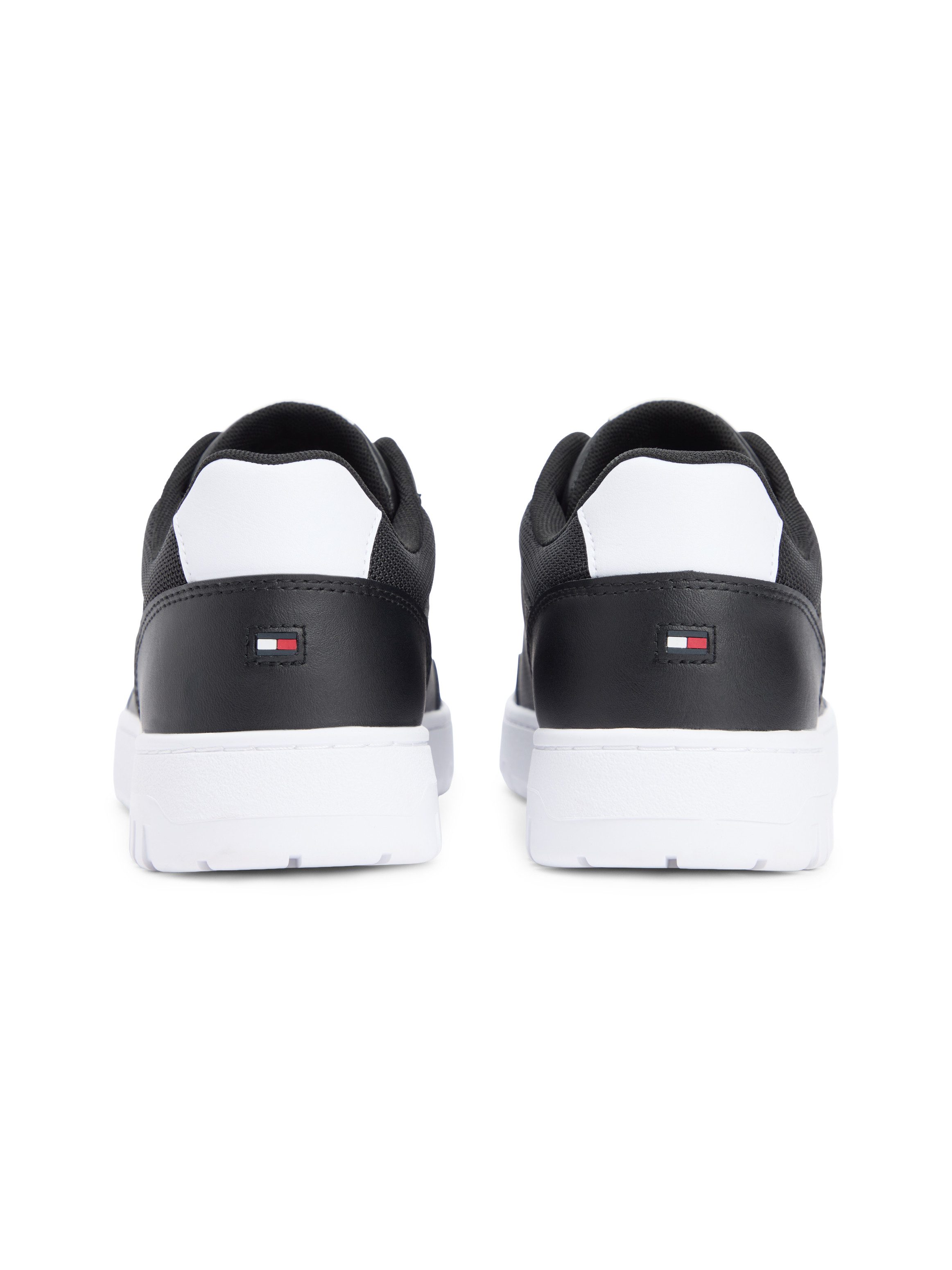 Tommy Hilfiger BASKET CORE LITE LTH Sneaker Freizeitschuh, Halbschuh, Schnürschuh mit Logo an der Schuhzuge