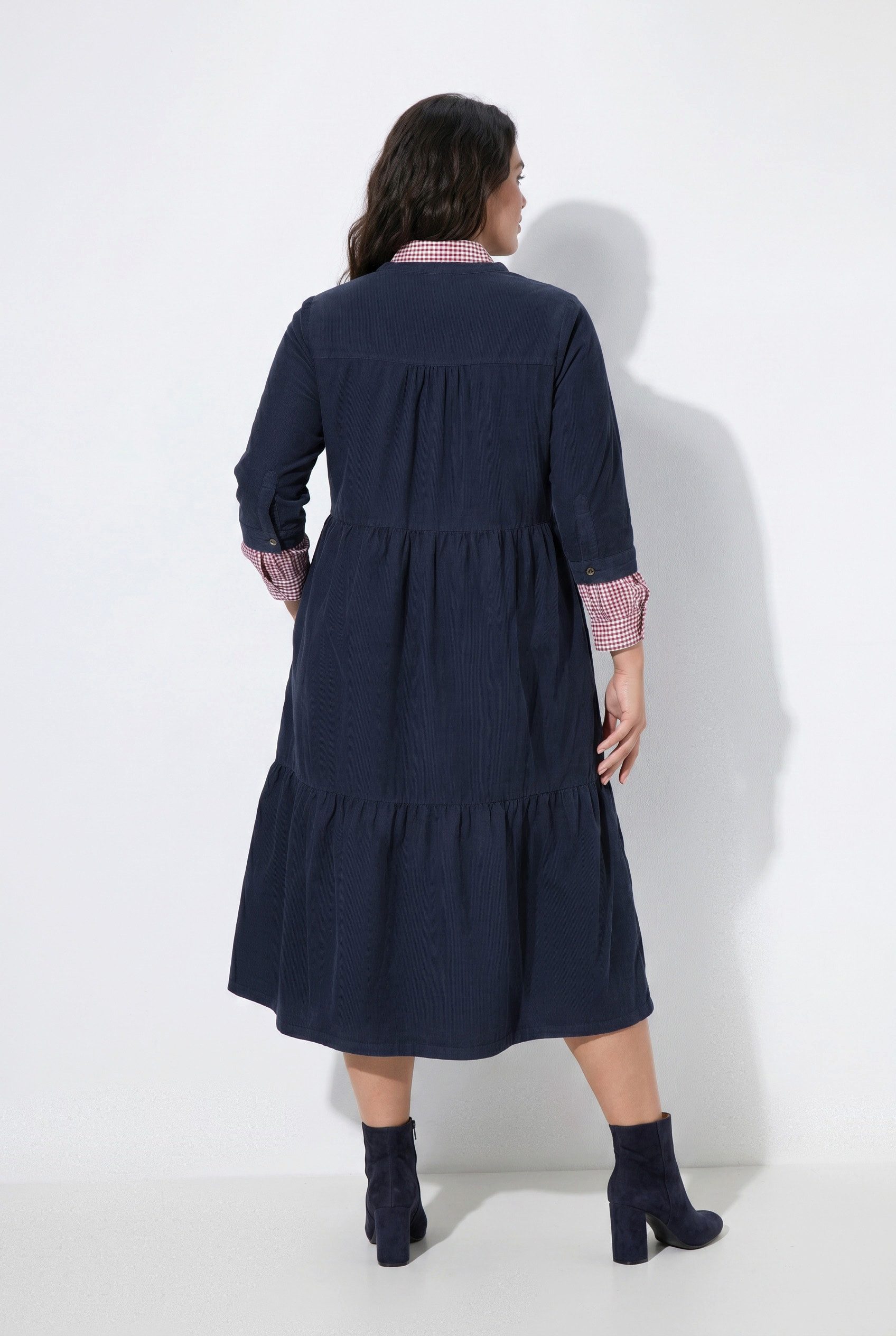 Ulla Popken Midikleid Cord-Maxikleid Stehkragen V-Ausschnitt Langarm – Bild 3 von 4