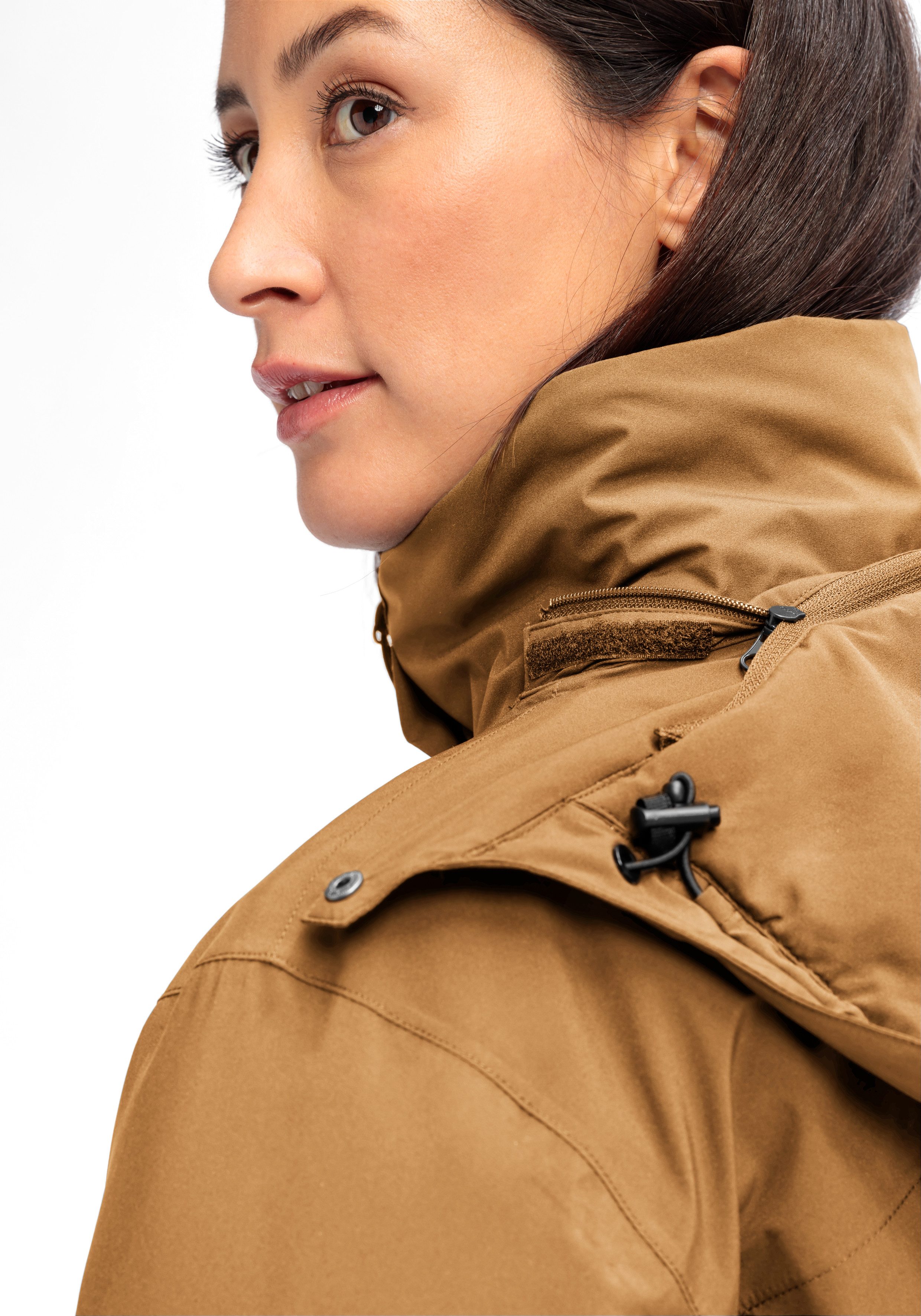 Maier Sports Funktionsmantel Metor Coat W Damen Mantel, Outdoormantel wind/wasserdicht, 4 geräumige Taschen