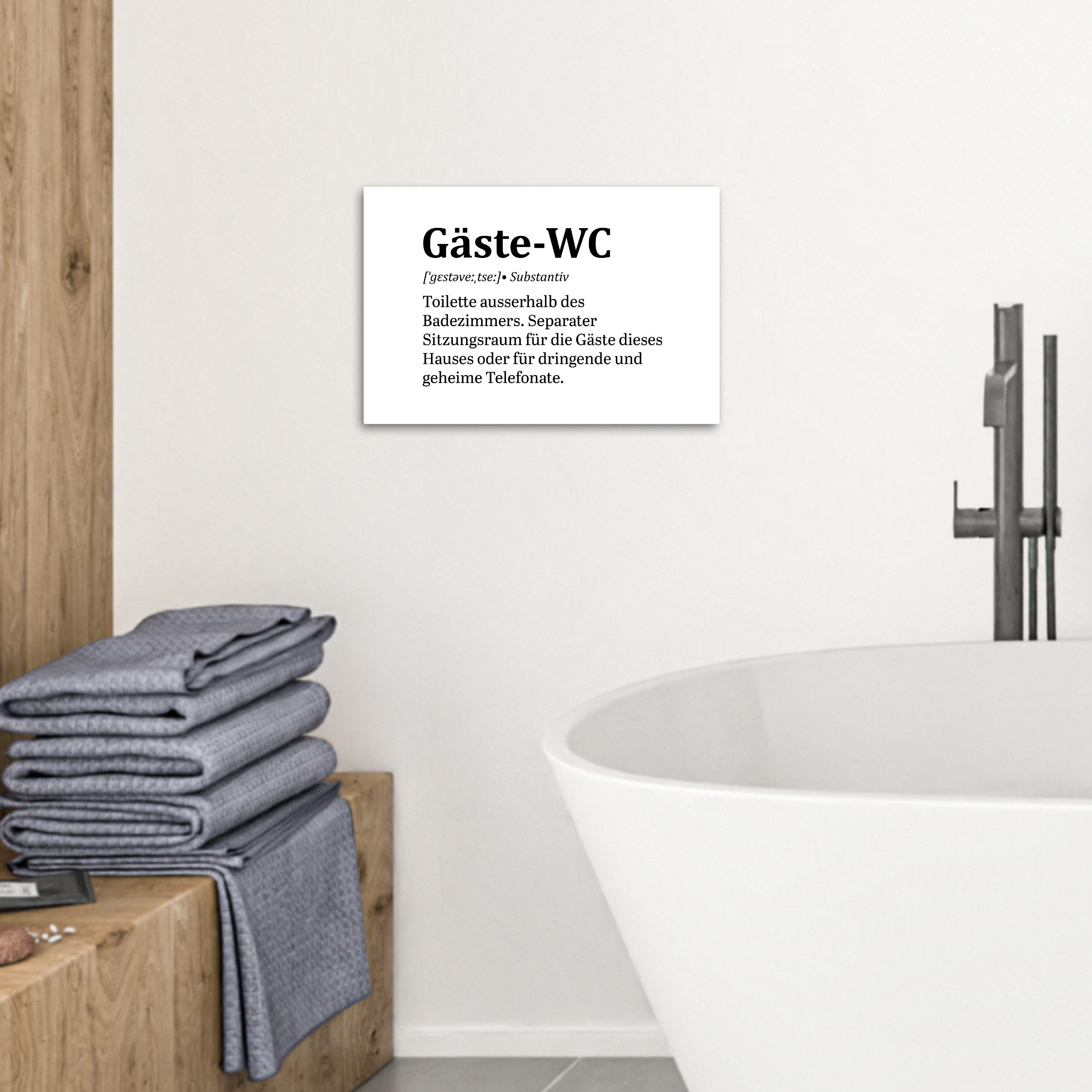 OneMillionCanvasses® Leinwandbild Zitat - Definition - Gäste-wc - Weiß, Fotodruck (1 St), Bilder für Badezimmer, Bad und Toiletten Deko, Bild WC 30x20 cm