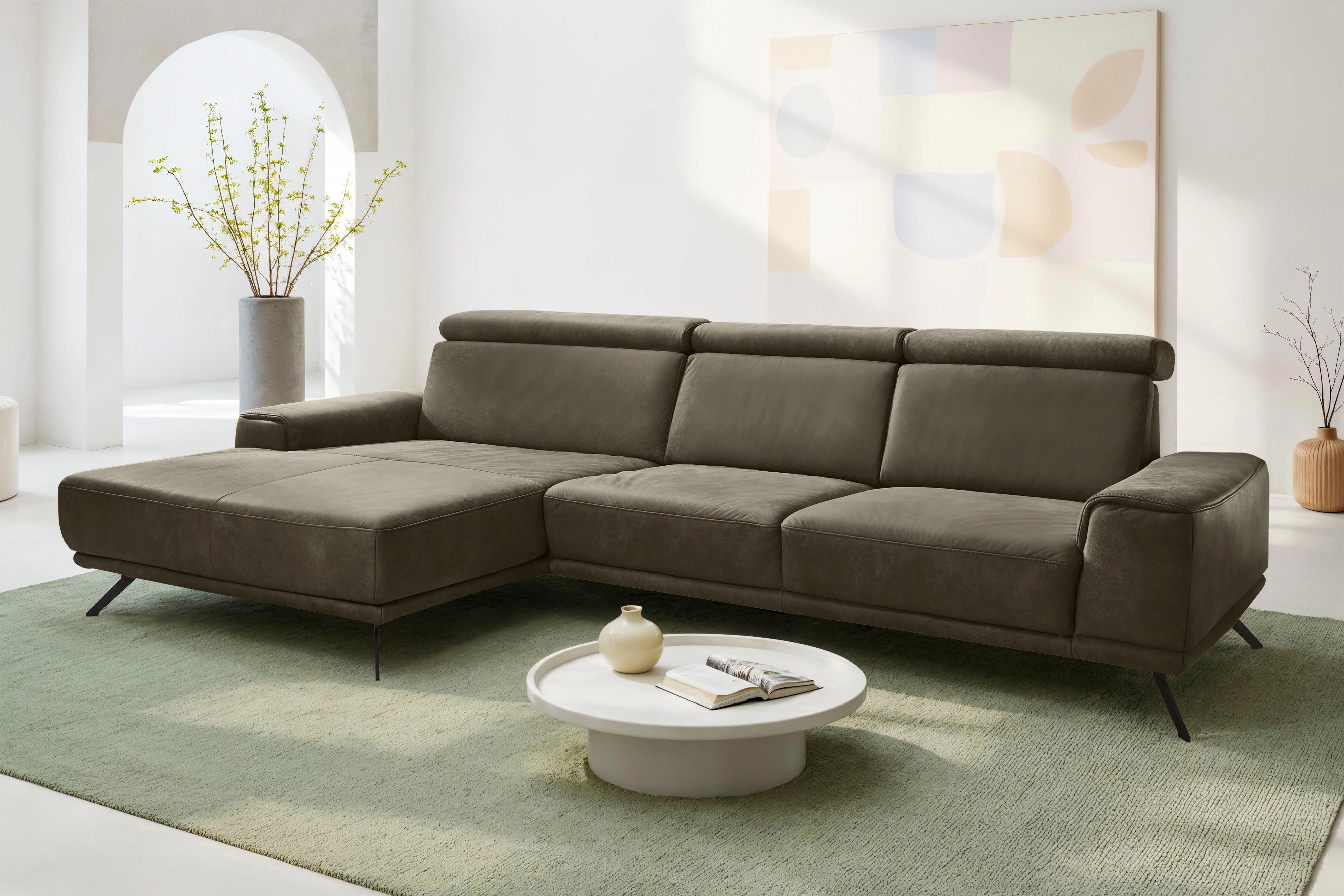 Die PlanBar Ecksofa PN-EM22041 L-Form, wahlweise motorisches Canape oder Sitztiefenverstellung