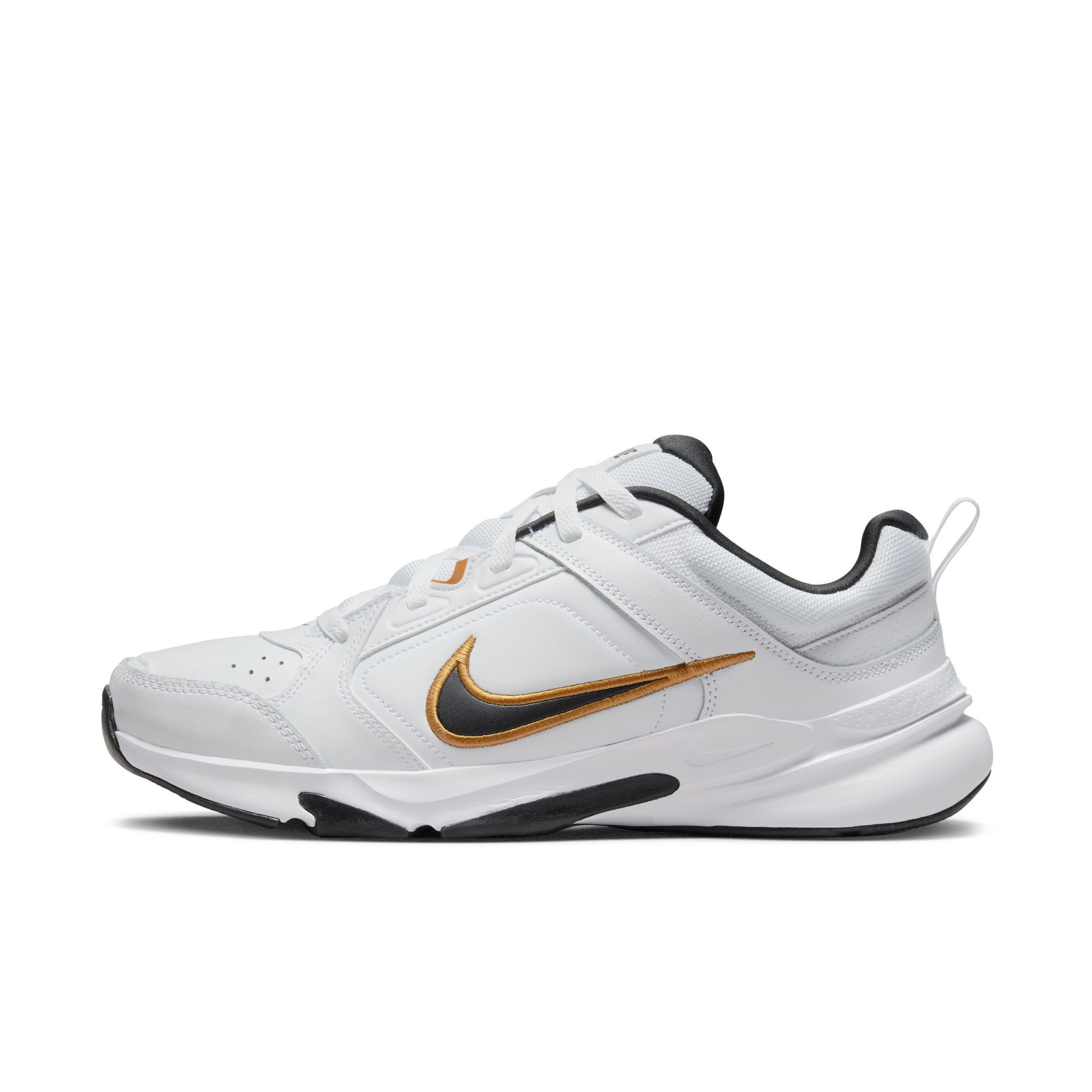 Nike DEFY ALL DAY Sneaker