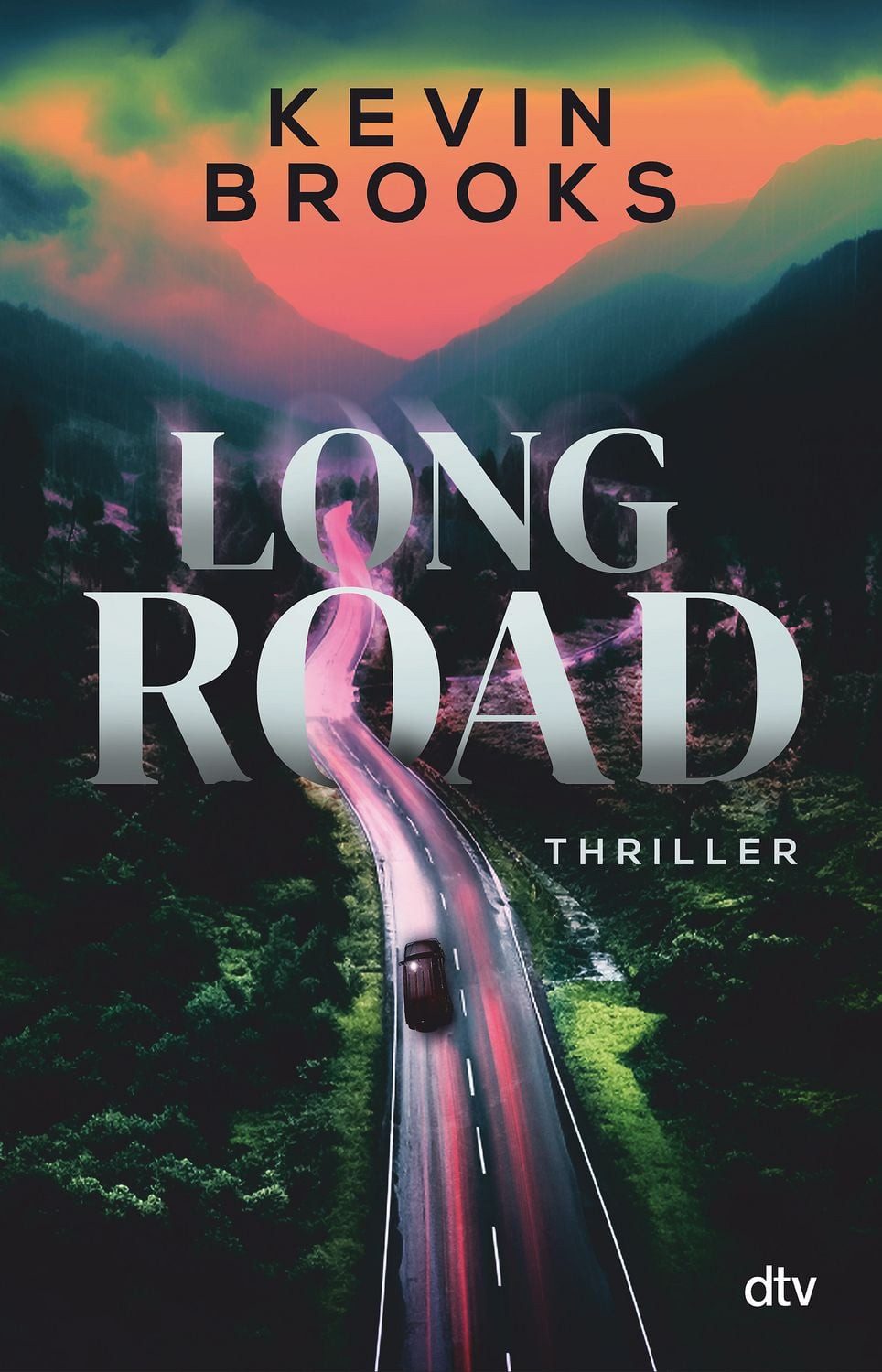 Long Road / Kevin Brooks, Thriller, Hoch spannender Roadtrip-Thriller über drei Jugendliche, die bedingungslos für Gerechtigkeit kämpfen – mit einer zarten Liebesgeschichte
