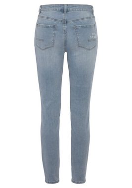 Elbsand Slim-fit-Jeans mit Logodruck, schmale Passform, softe Denimqualität