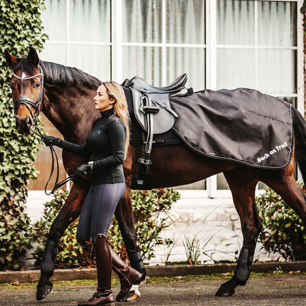 Back on track Ausreitdecke Back on Track Schrittdecke Sammy