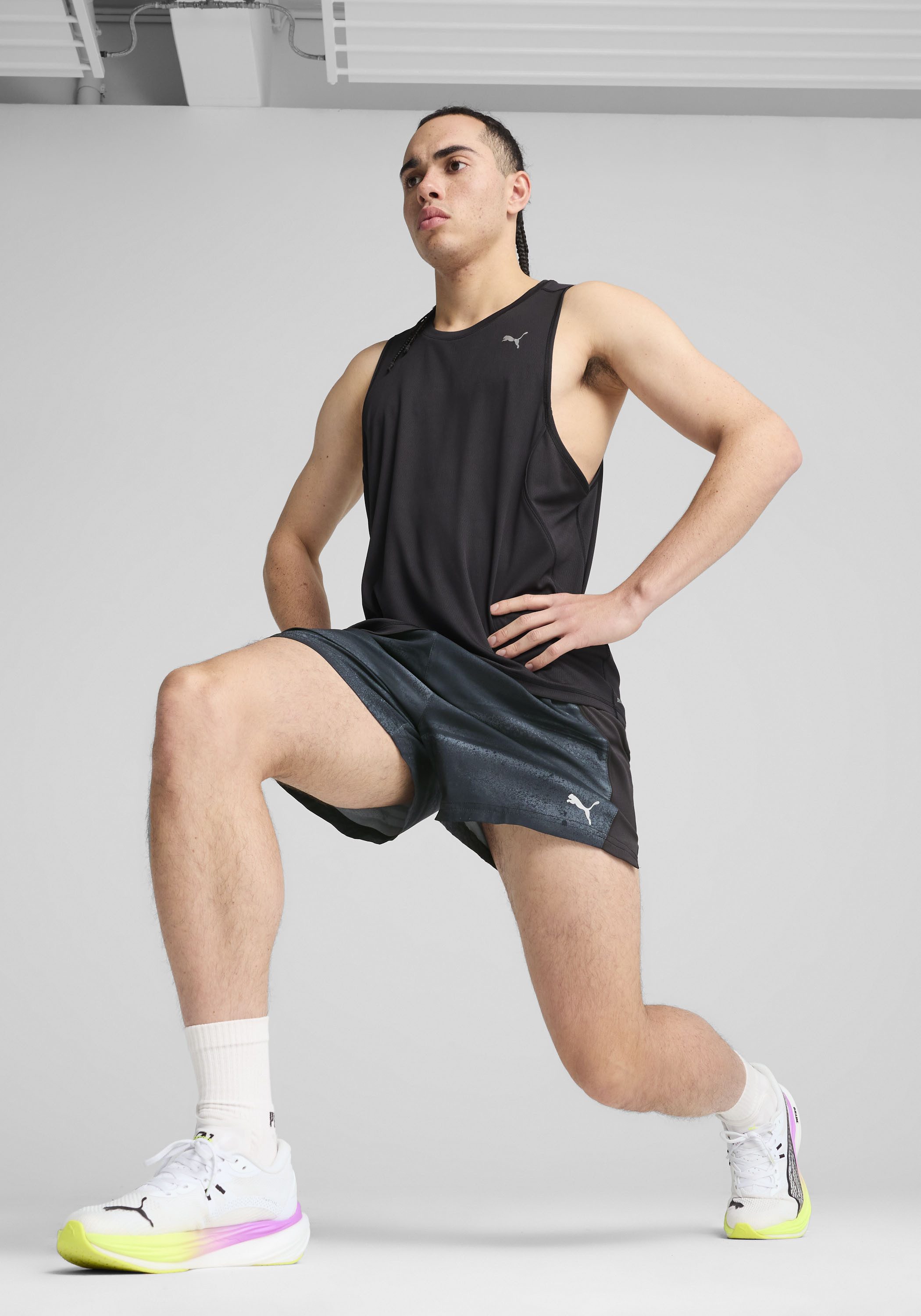 PUMA Tanktop M RUN VELOCITY TANK (POLY) Tanktop, ergonomische Schnittführung, Rundhalsausschnitt