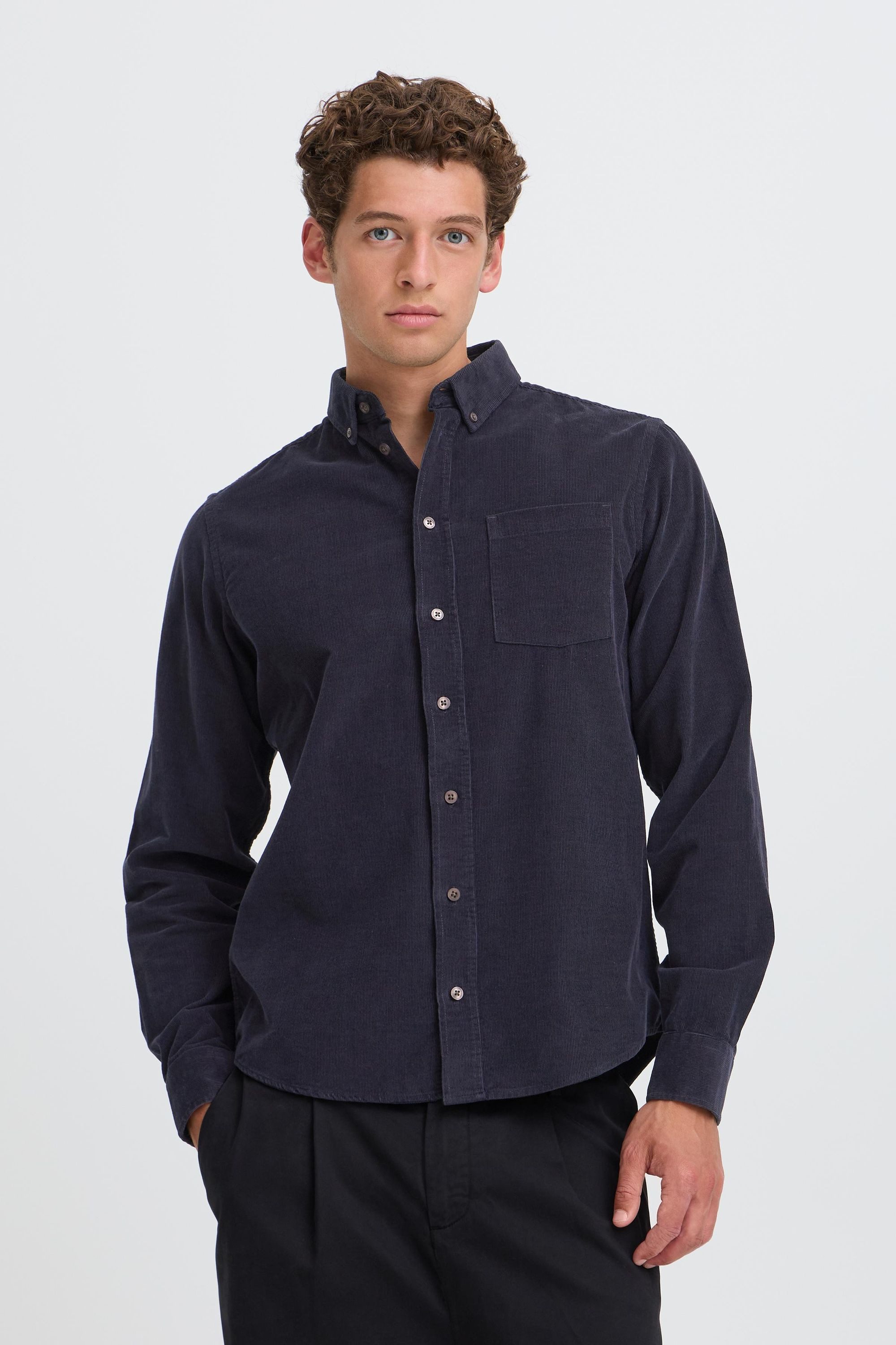 Casual Friday Langarmhemd CFAton Modisches Hemd. Reduzierter Preis € 45,99. Unverbindliche Preisempfehlung € 59,99