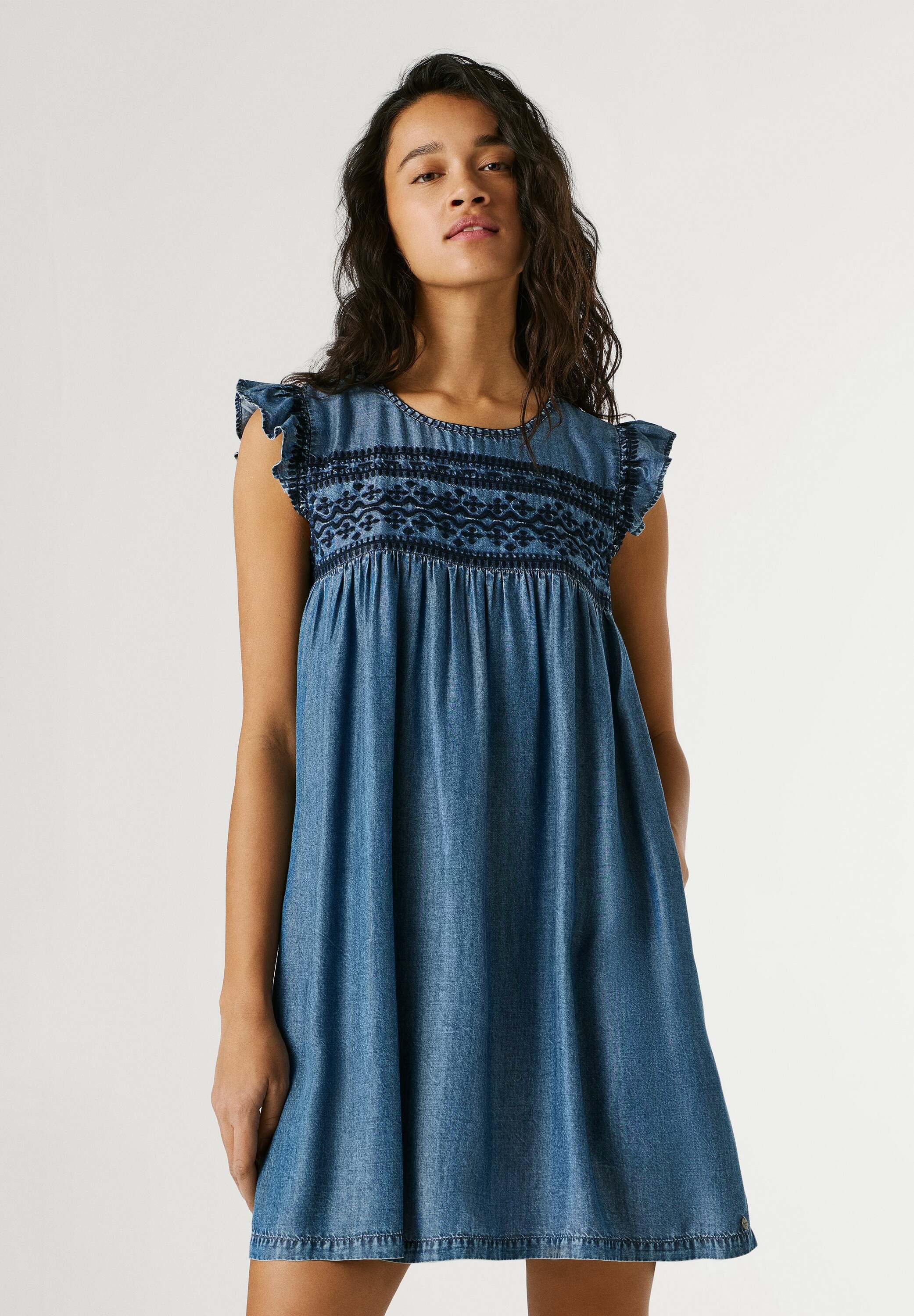 Pepe Jeans Maxikleid dress CINDY TENCEL DRESS