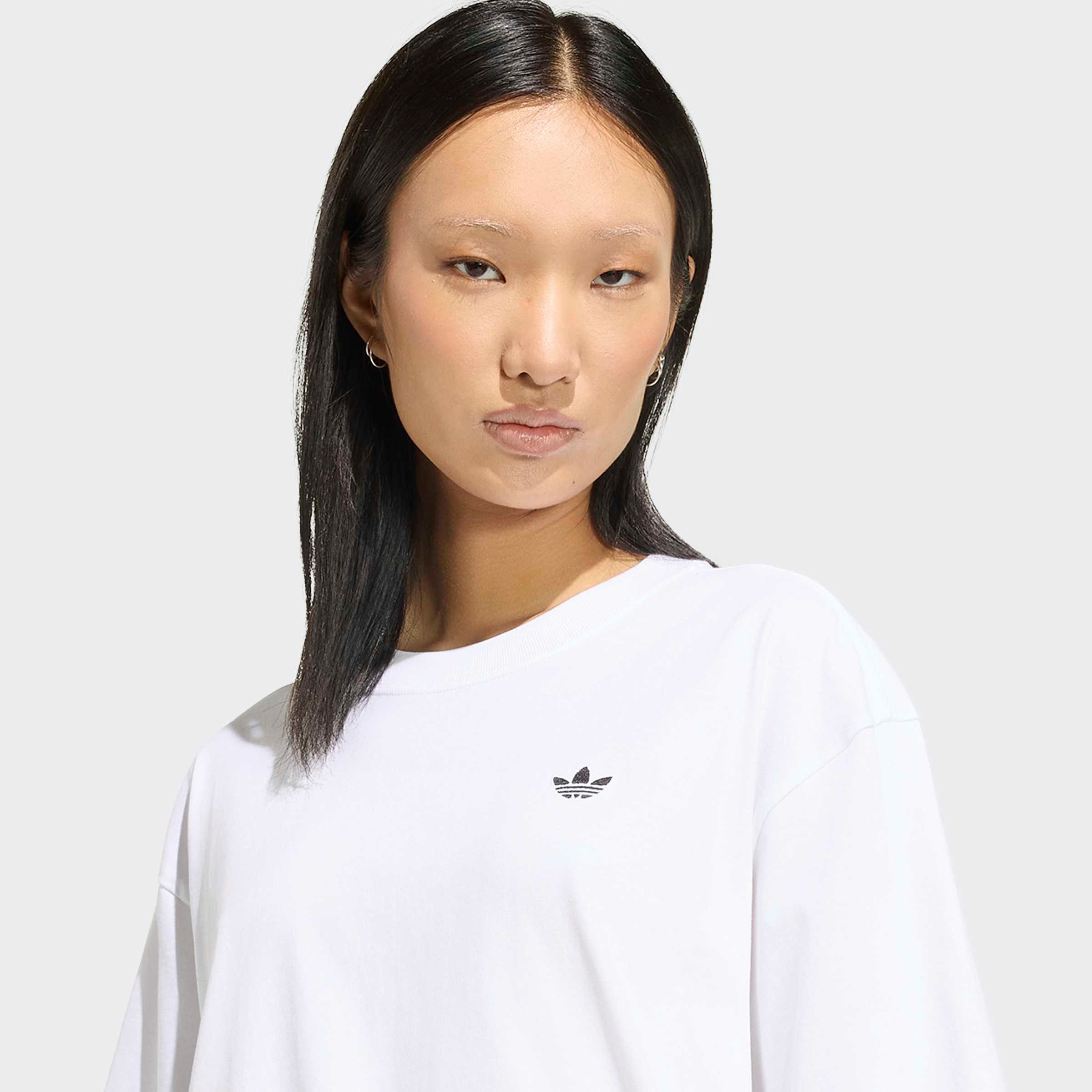 adidas Originals T-Shirt ESSENTIALS, BOYFRIEND-FIT für Erwachsene, mit Kurzarm, ohne Verschluss