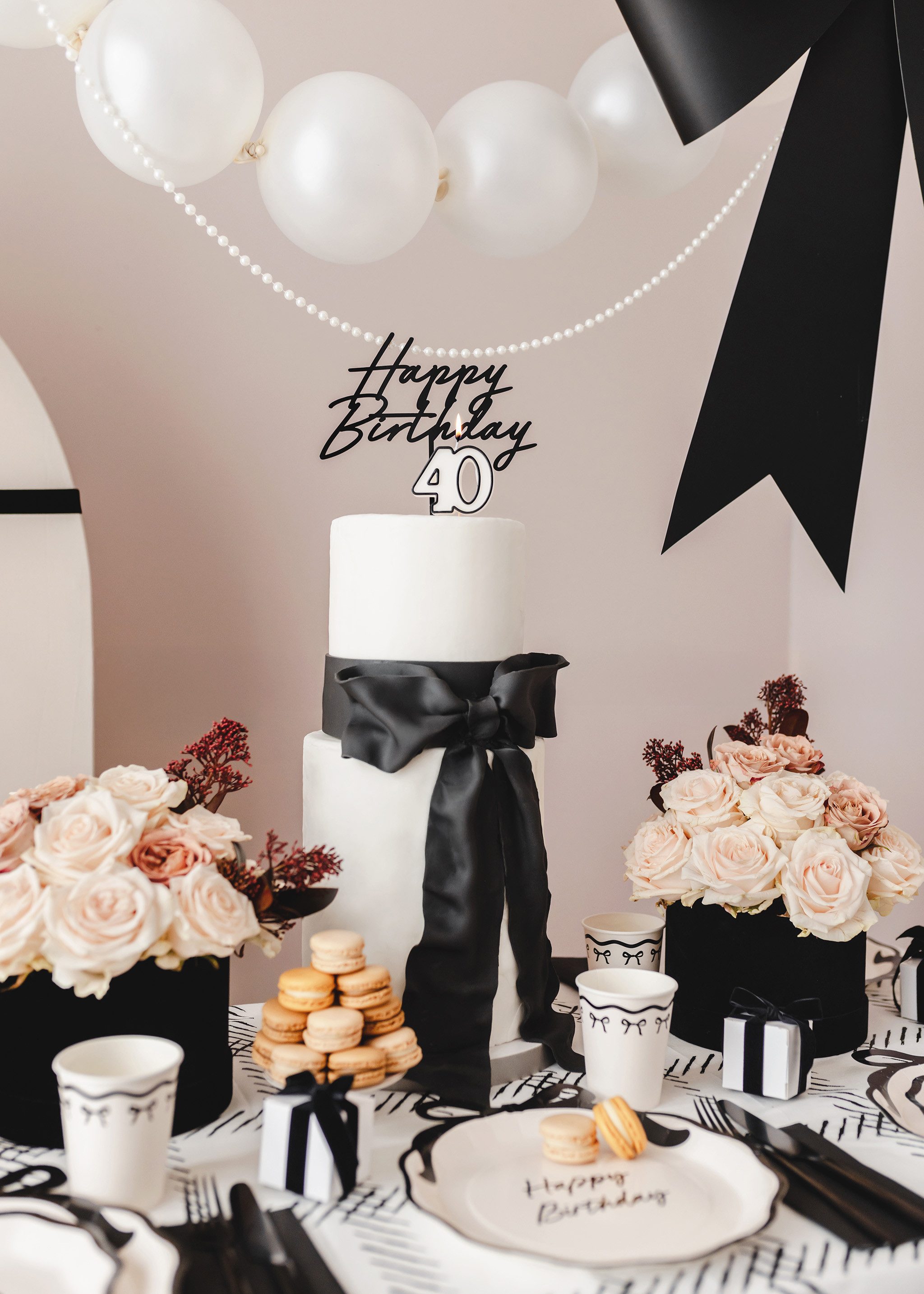 partydeco Geburtstagskerze, Geburtstagskerze Zahl 40 Zahlenkerze 5,5cm Weiß / Schwarz