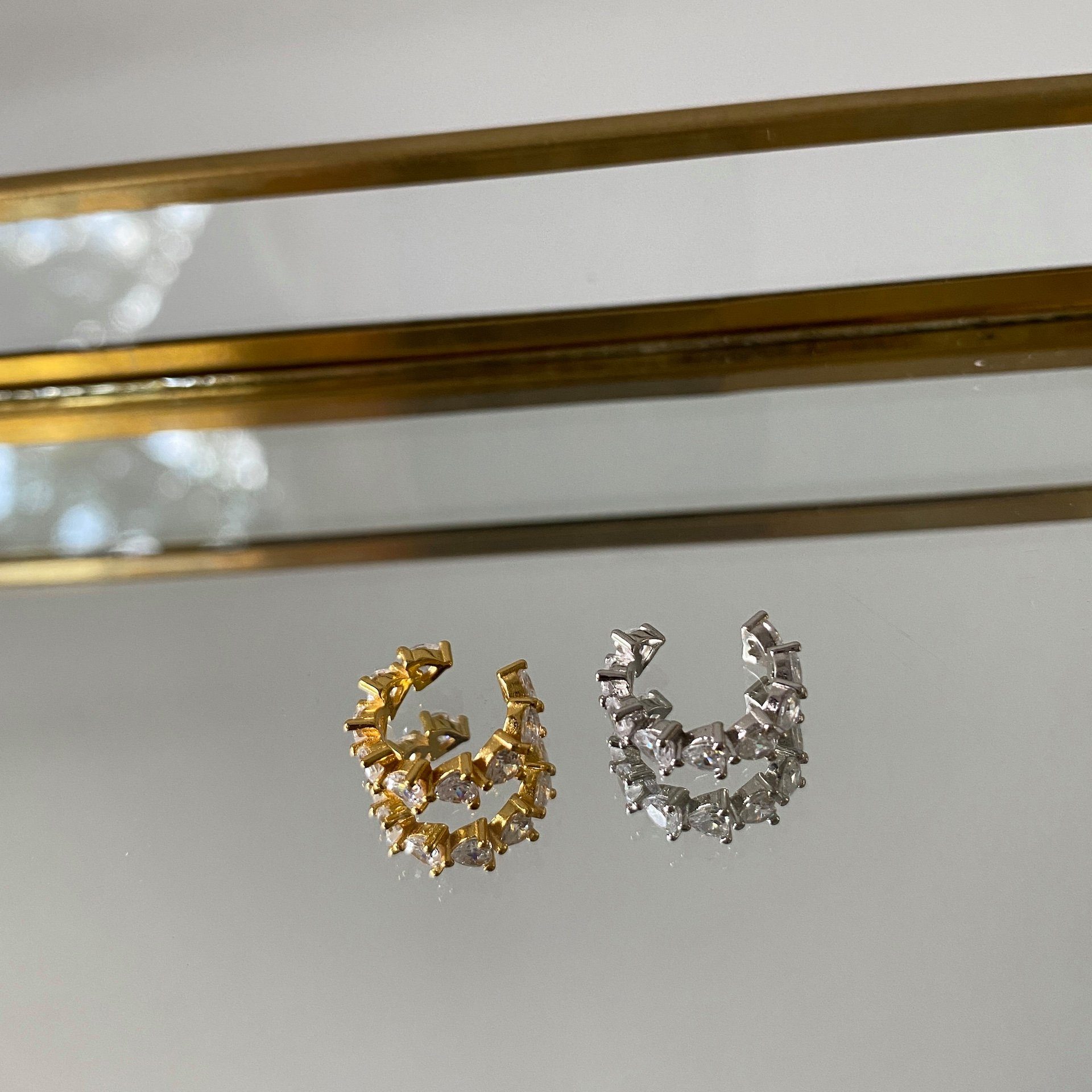 Brandlinger Ohrklemme Cuff Portofino, Silber 925 vergoldet, Ear Cuff Herz mit weißen Zirkonia Steinche