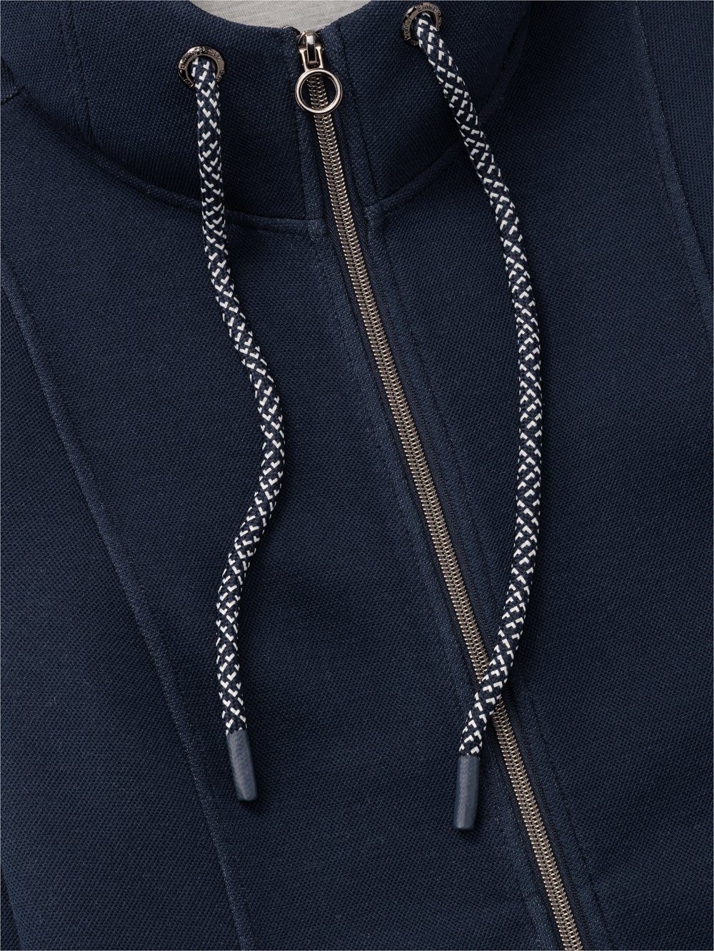 Emilia Parker Kapuzenplüschjacke hinten länger geschnitten