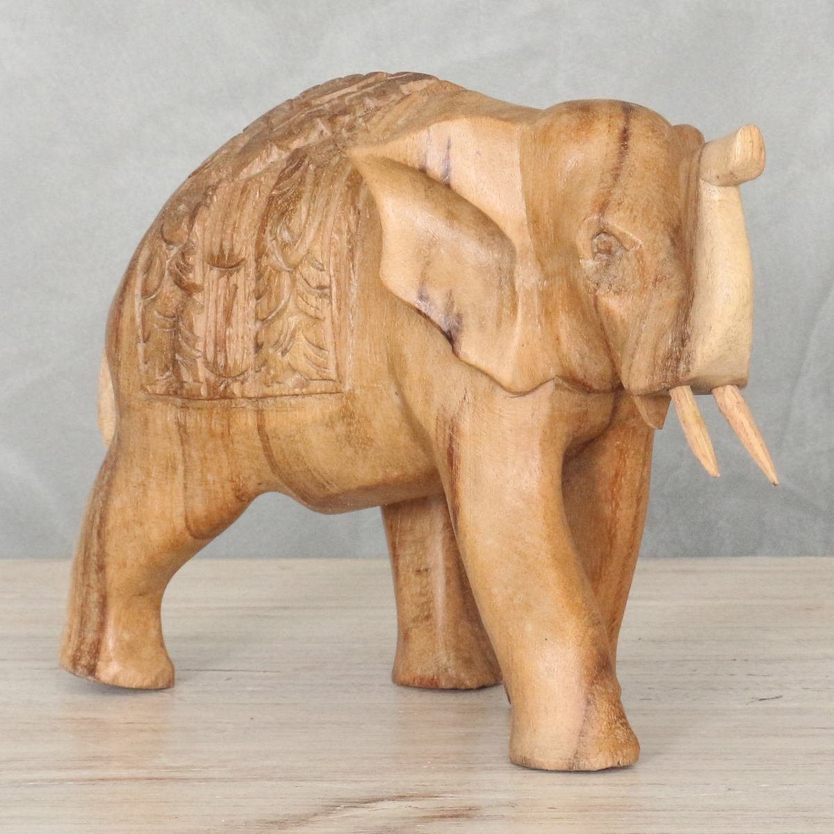 Oriental Galerie Dekofigur Elefant Herstellung aufwendiger Schnitzerei Handarbeit Skulptur (1 Ursprungsland traditionelle St), in im 15 mit cm Natur