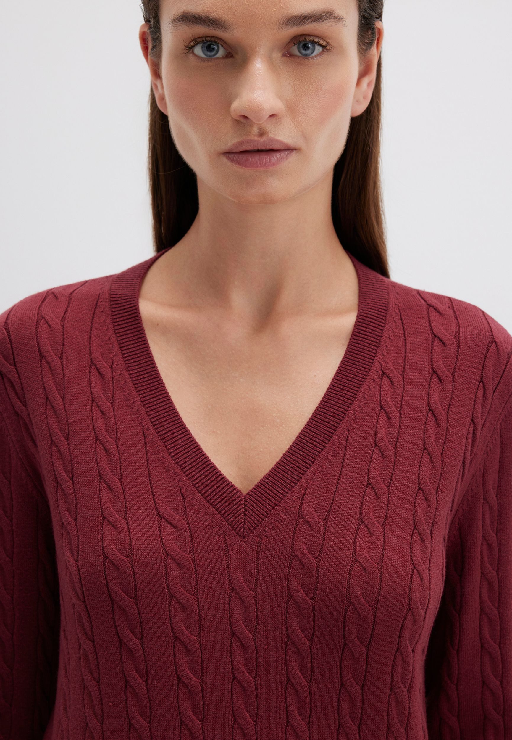 Mavi Strickpullover Eleganter Zopfstrick mit zeitlosem Design (1-tlg) V-NEC günstig online kaufen