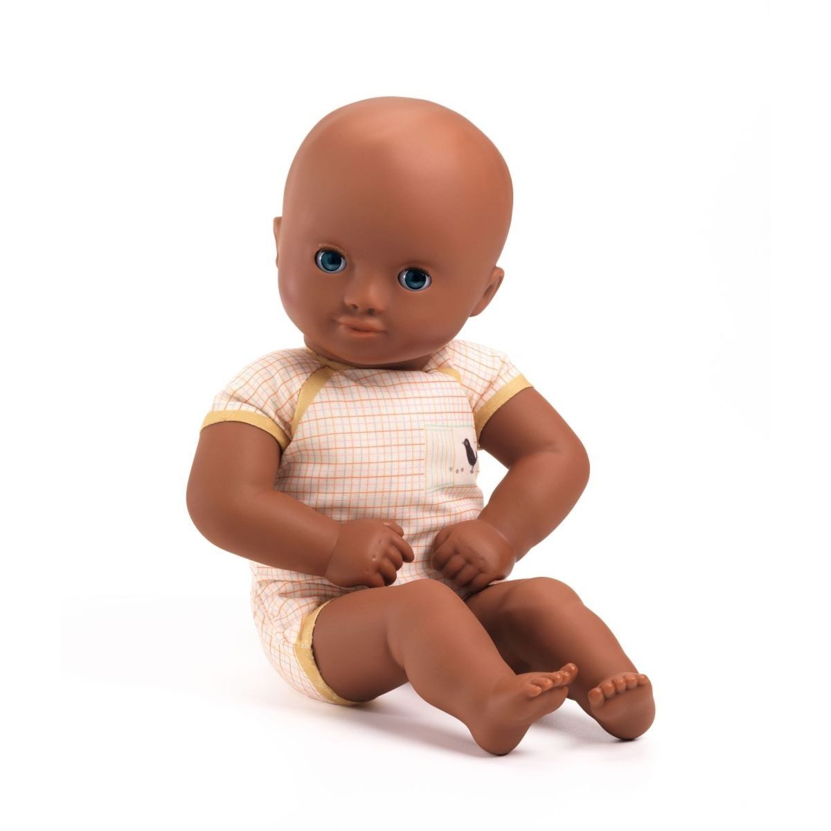 DJECO Puppenkleidung POMEA weiche Babypuppe Issorai 32 cm mit niedlichem Sommer-Outfit