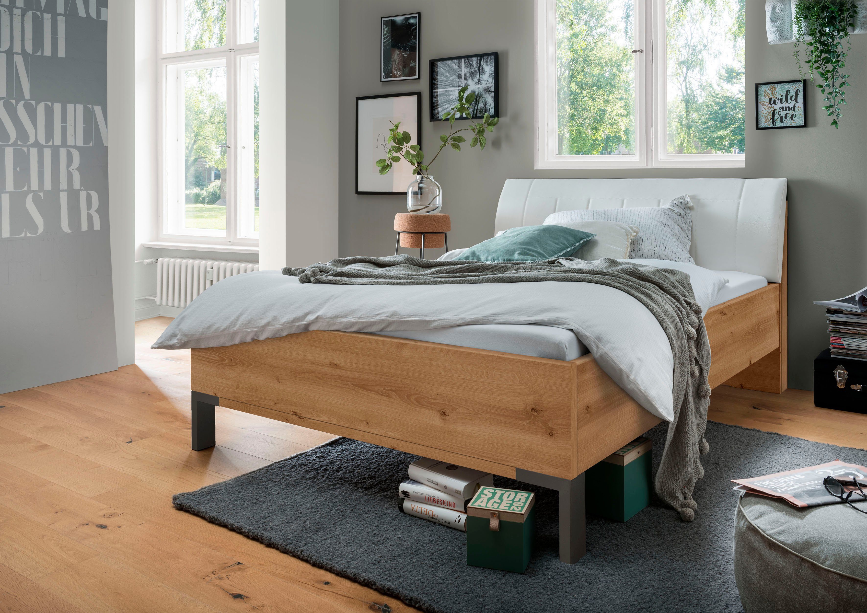 WIEMANN Futonbett Monaco, Bettgestell, Bettrahmen, komfortables Polsterkopfteil (4-fache Liegehöhenverstellung, MADE IN GERMANY), Polsterkopfteil aus Kunstleder, verschiedene Größen, in Komforthöhe
