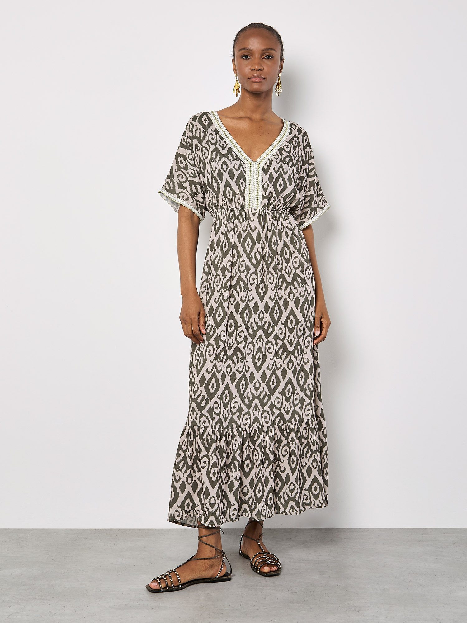 Apricot Maxikleid Ikat-Batwing-Maxikleid mit Crochet-Details günstig online kaufen