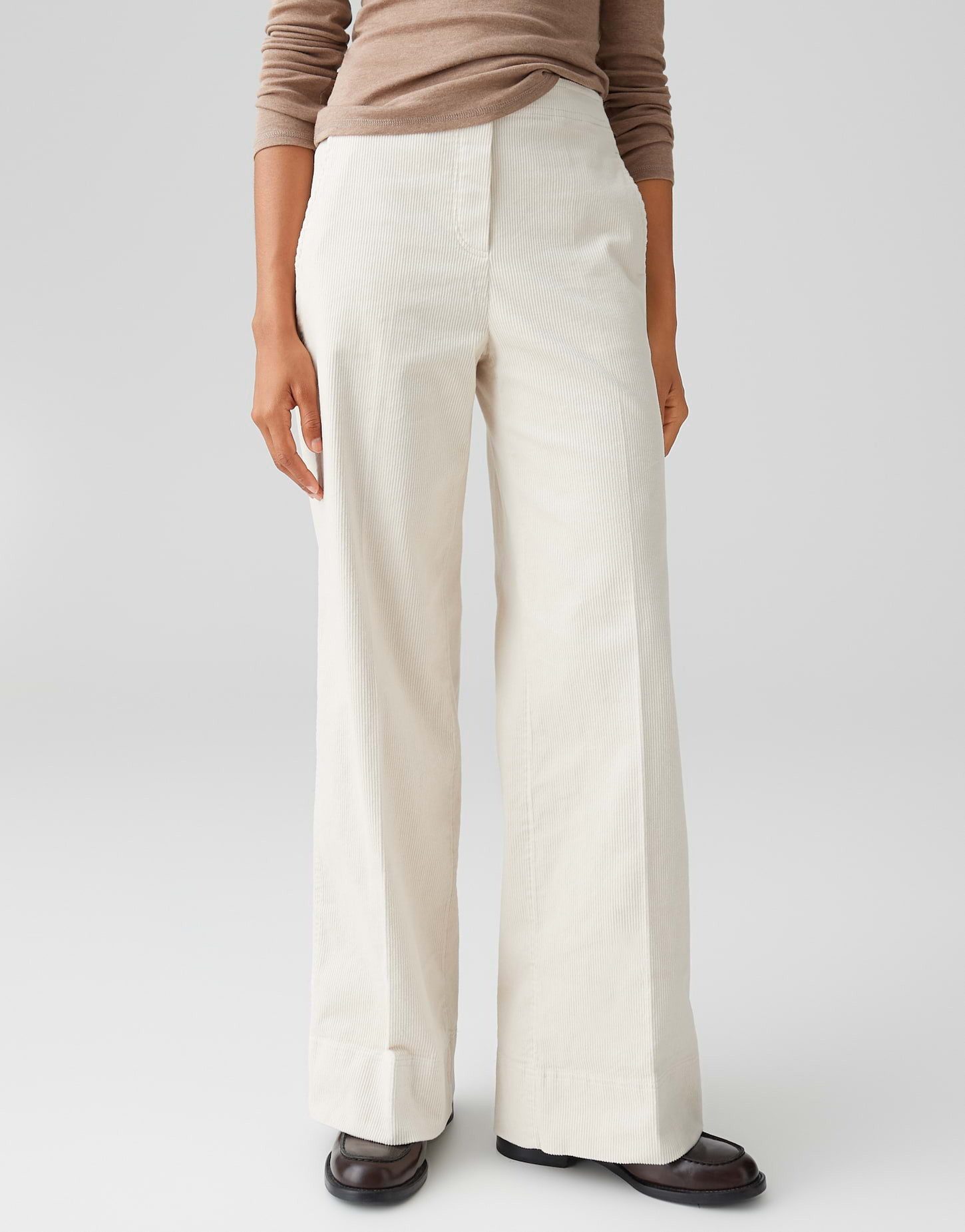 OPUS Cordhose MILENI CARGO Wide Leg aus Cord weiter, gerader Beinverlauf, weicher Griff, samtige Oberfläche