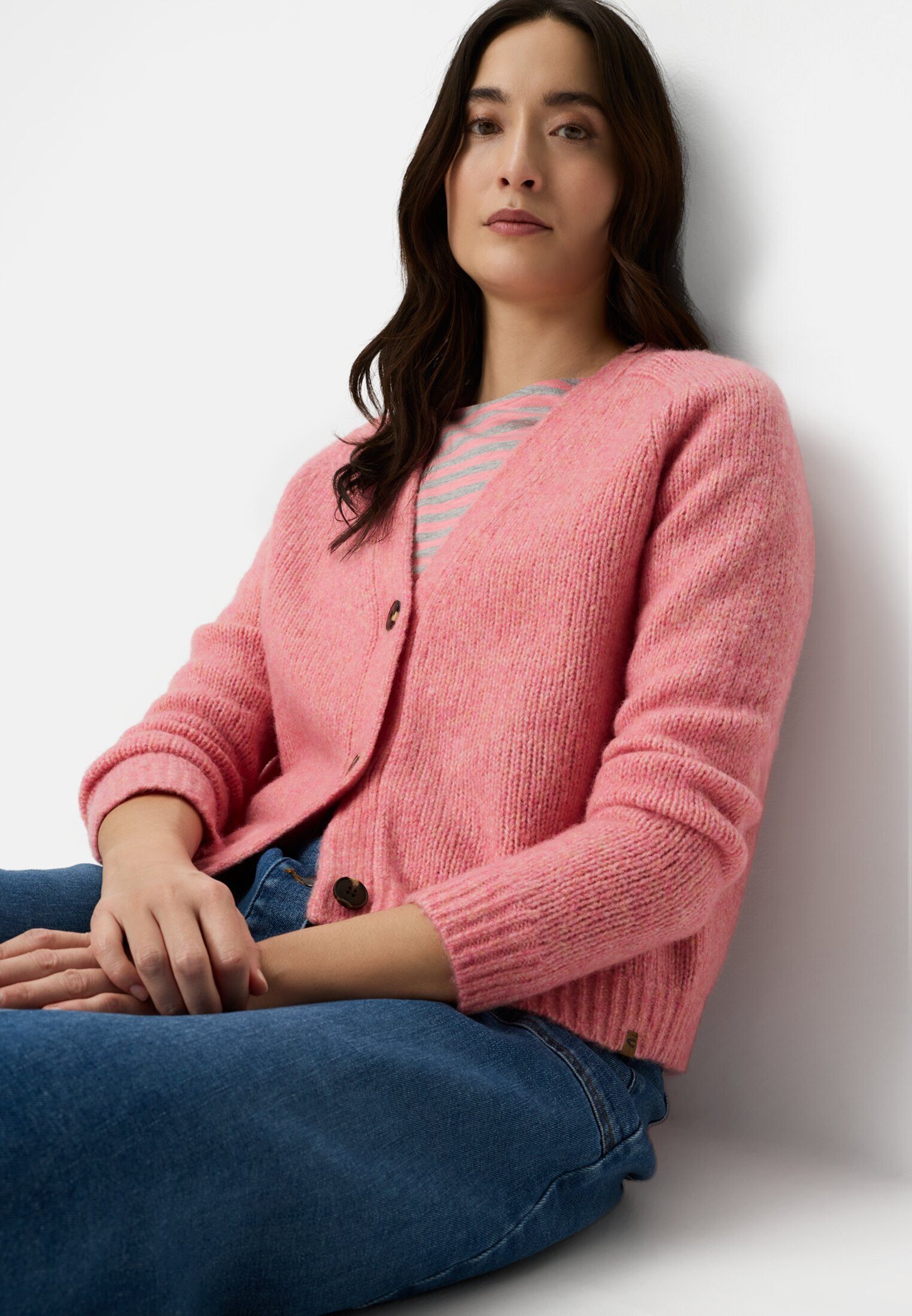 camel active Cardigan mit Raglanärmeln und Knopfverschluss Langarm Markenlabel
