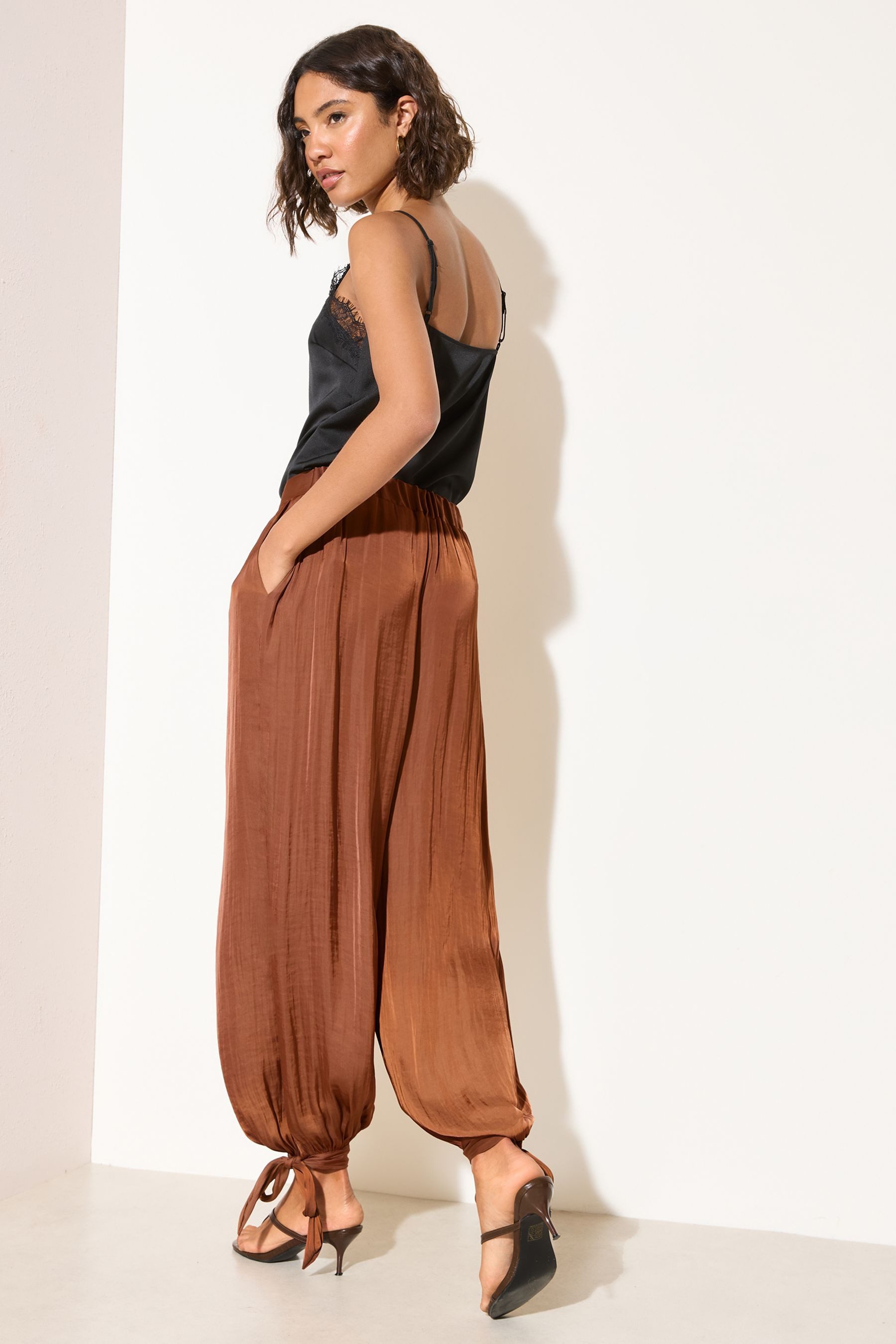 Friends Like These Stoffhose Friends Like These Hose im Ballonschnitt (1-tl günstig online kaufen