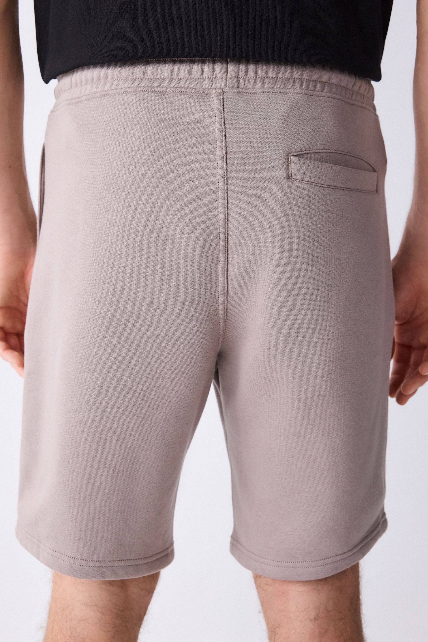 Next Sweatshorts Shorts aus angerautem Jersey mit RV-Tasche (1-tlg) günstig online kaufen