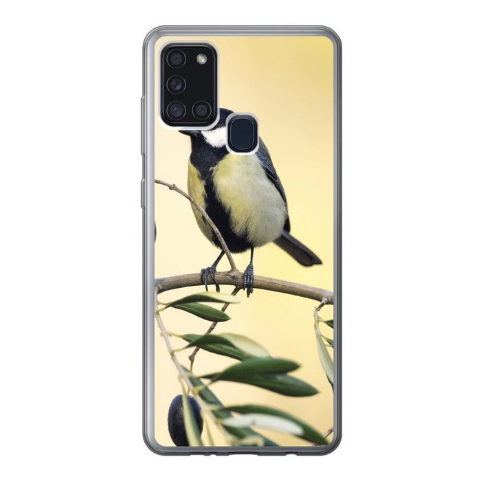 MuchoWow Handyhülle Vogel auf einem Zweig mit einer Beere Handyhülle Samsung Galaxy A21s Smartphone-Bumper Print Handy