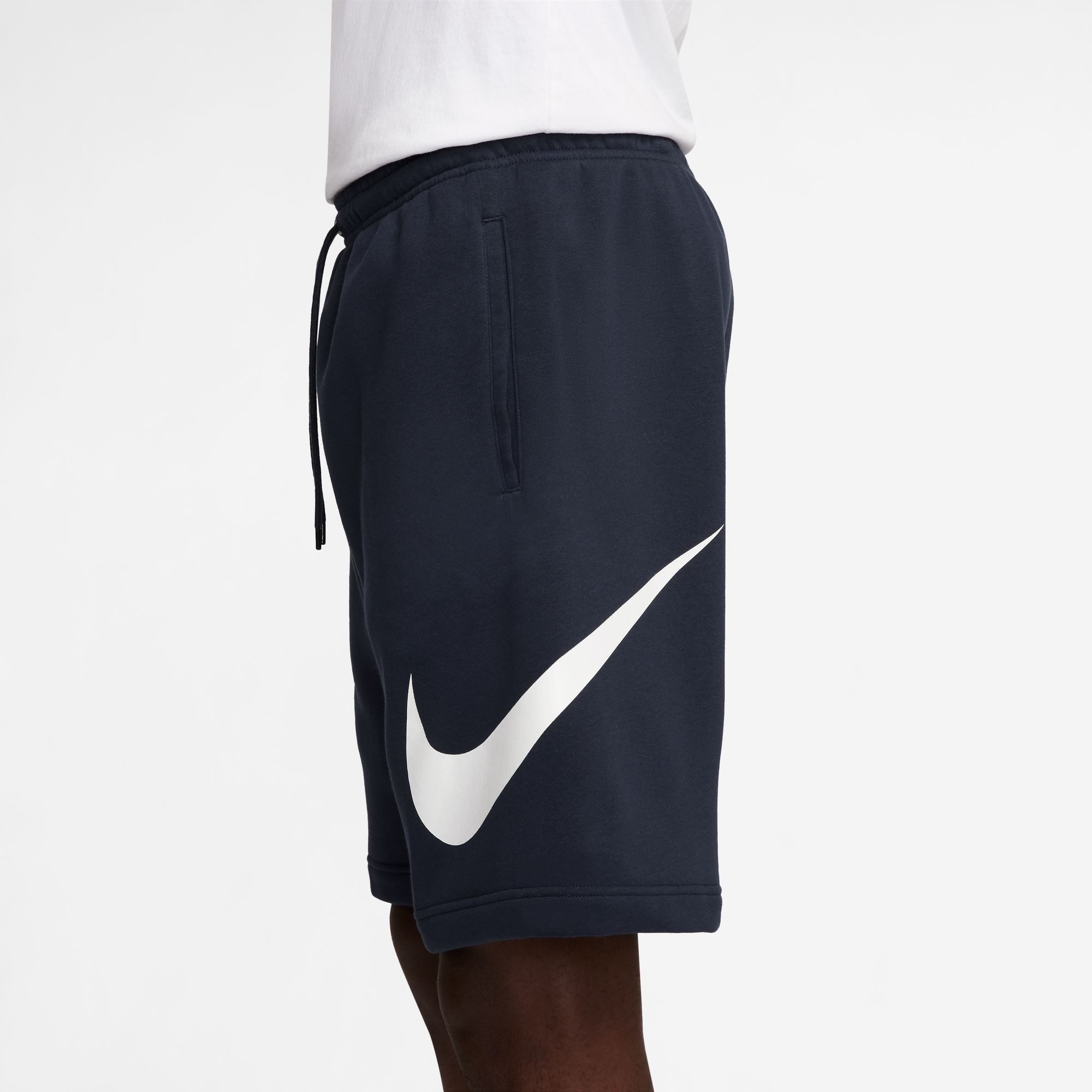 Nike Sportswear Shorts M N K CLUB BB SHORT GX Shorts-Schnitt, aus Baumwolle und Polyester, mit Kordelverschluss