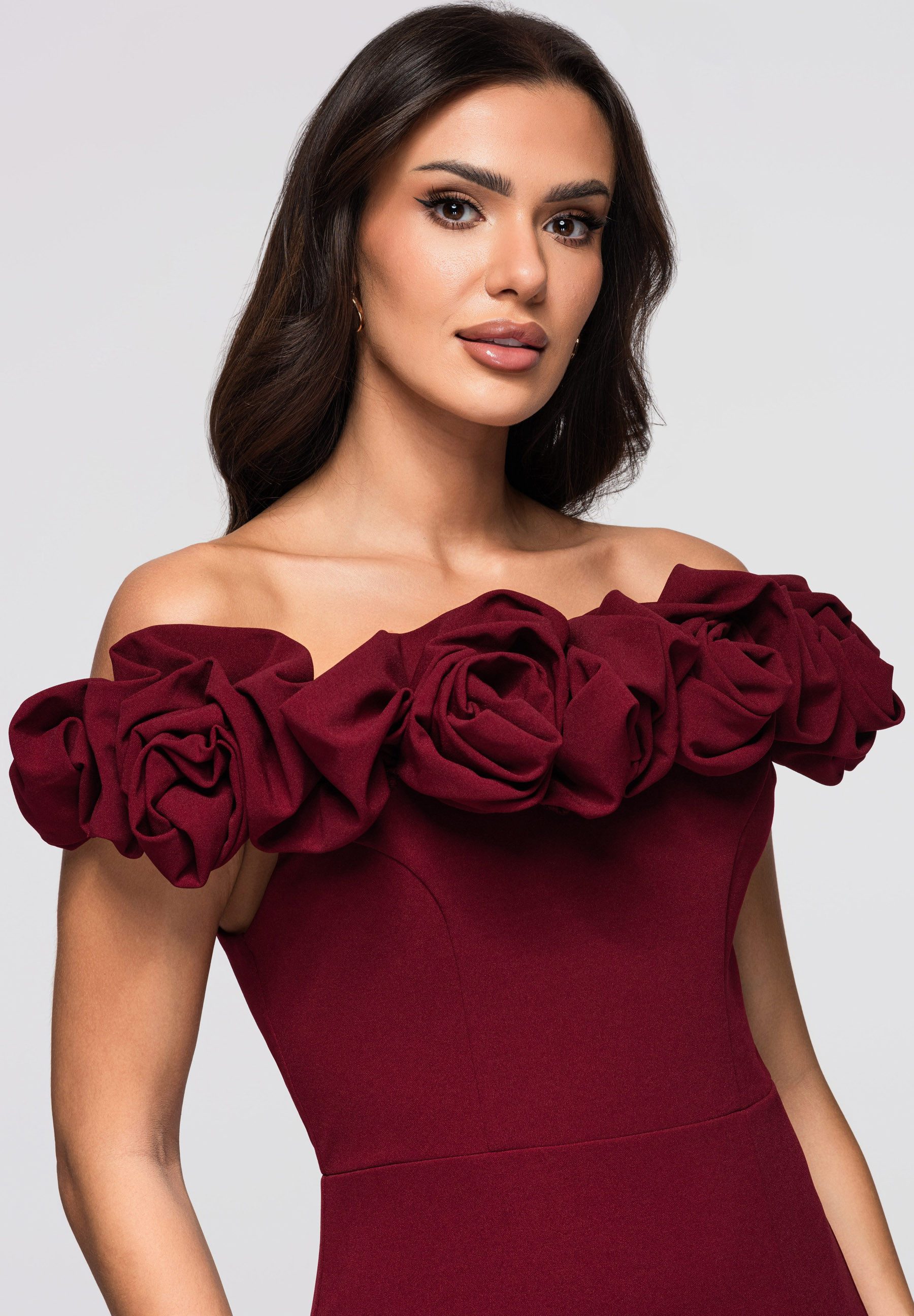 OMBRE Abendkleid Elegantes Maxikleid mit Drappierung am Ausschnitt und Beinschlitz