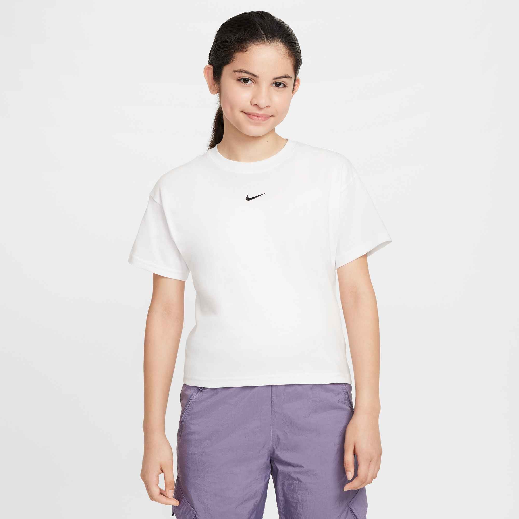 Nike Sportswear T-Shirt G NSW TEE BOXY ESSNTL LBR Kurzarm, mit Rundhalsausschnitt, aus Baumwoll-Jersey, normale Länge