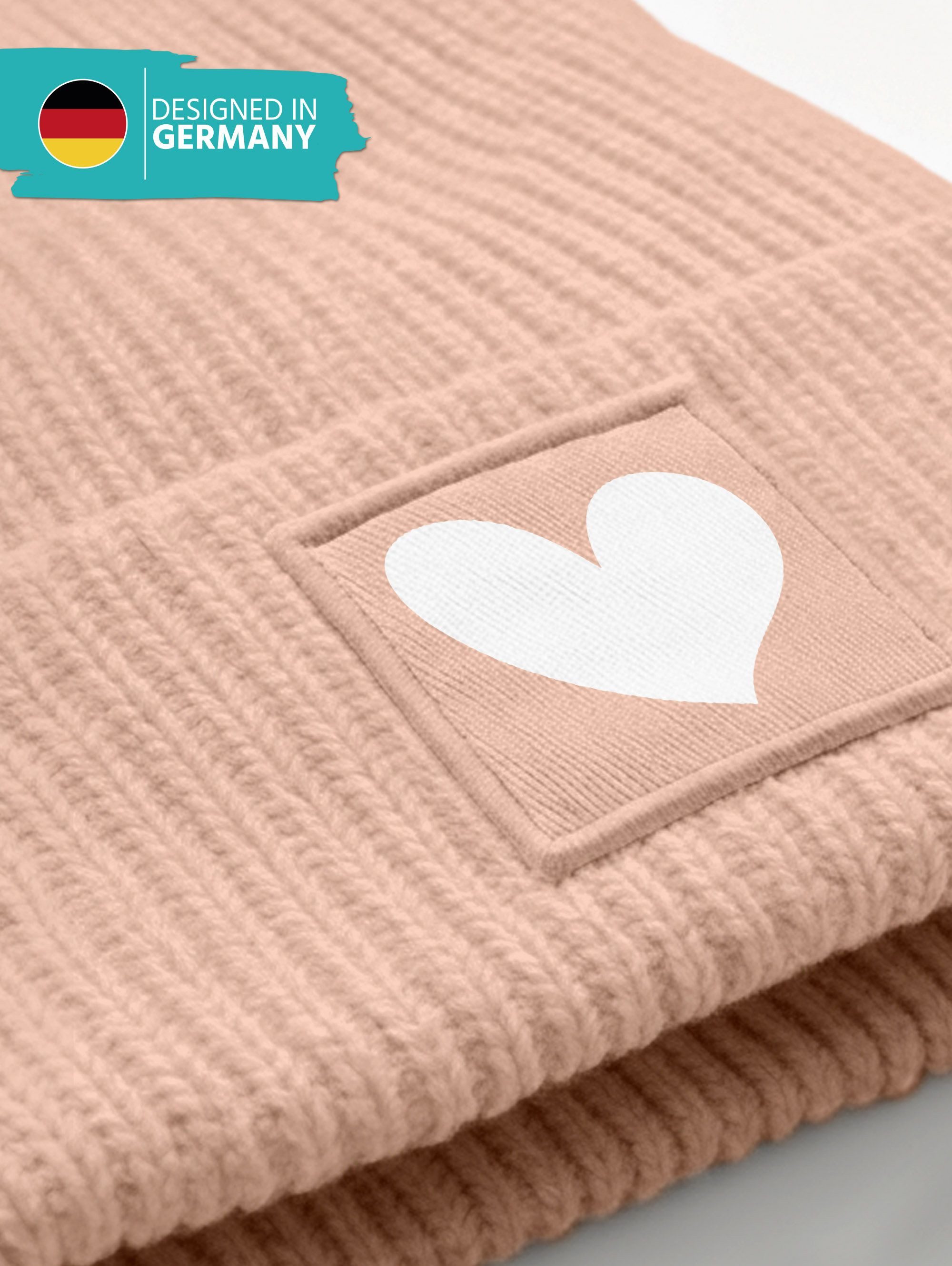 SpecialMe Beanie Kinder Beanie Mädchen Print Strickmütze Herz Aufdruck Geschenkidee – Bild 5 von 5