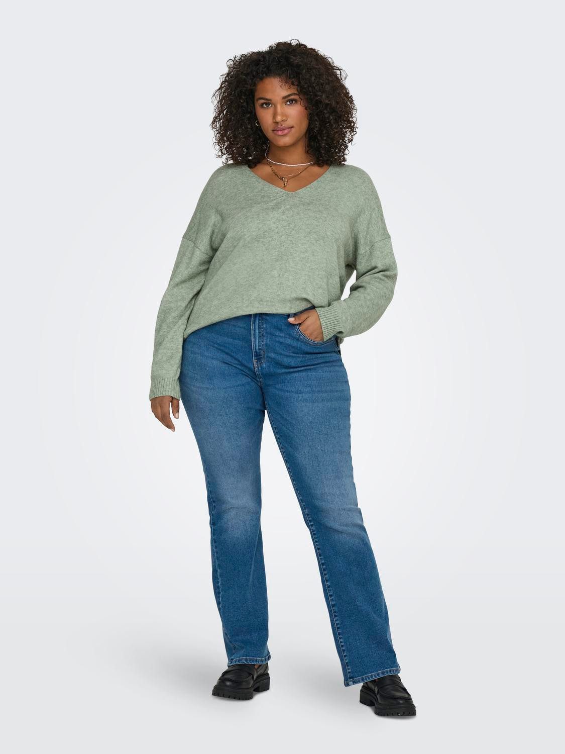 ONLY CARMAKOMA V-Ausschnitt-Pullover CARMARGARETA LS PULLOVER KNT NOOS Viskosemischung, regular fit