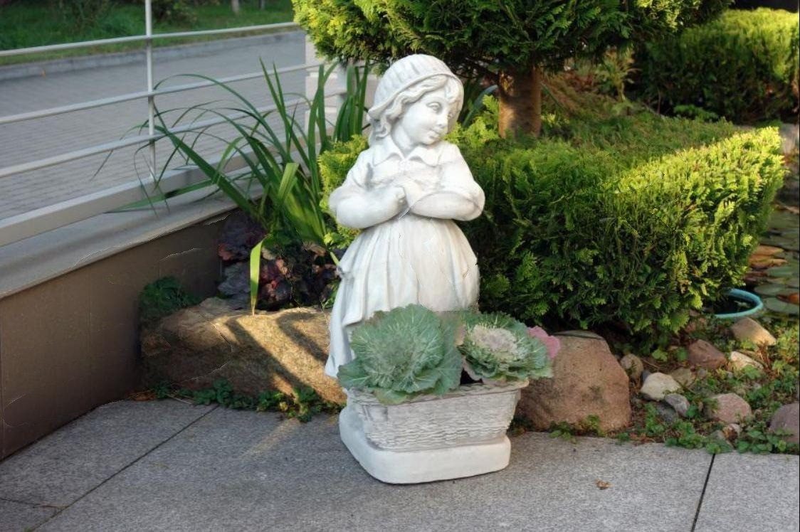 JVmoebel Dekovase Blumenkübel Pflanz Kübel Figur Blumentöpfe Garten Vasen Gefäss, Made in Europa