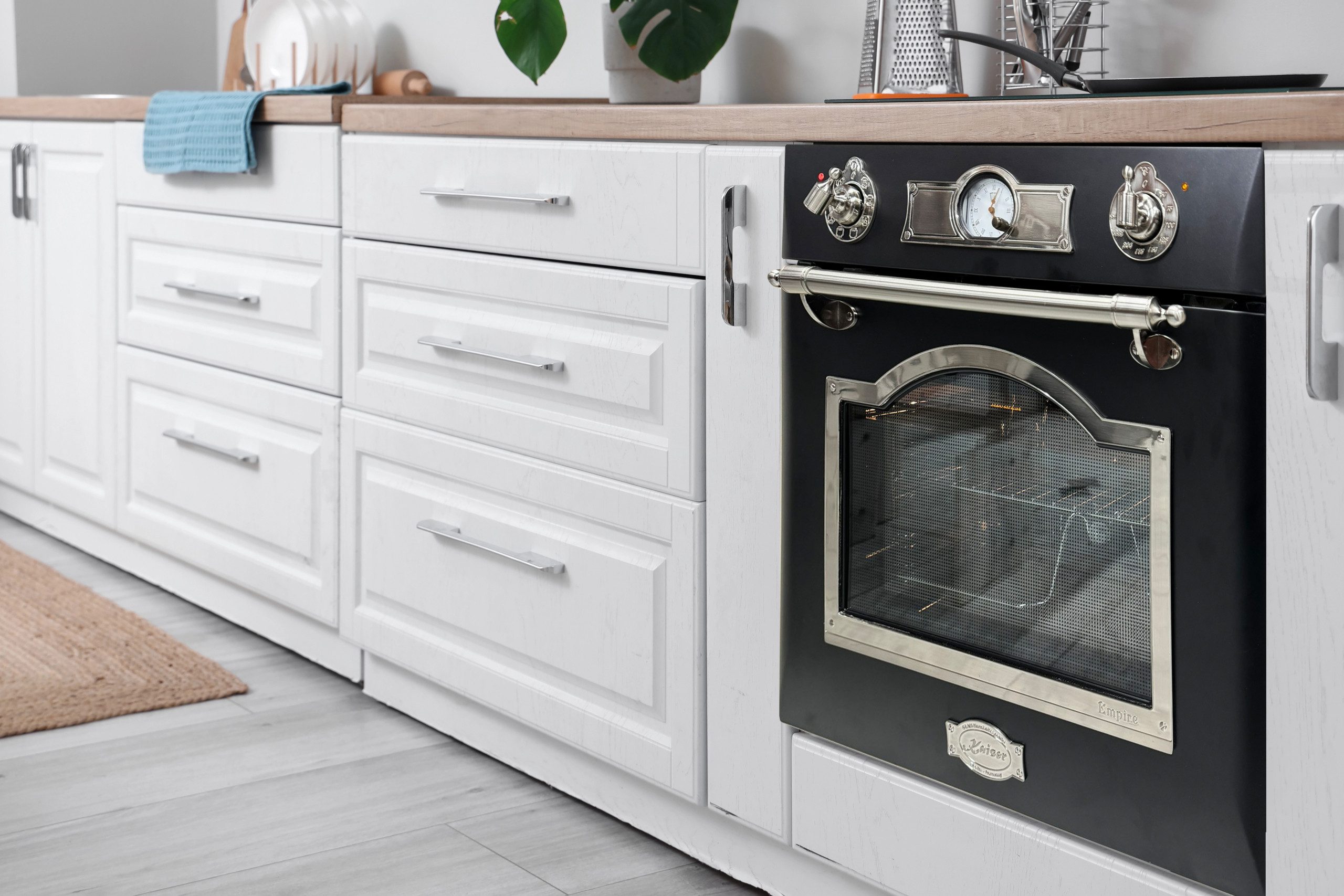 Kaiser Küchengeräte Backofen-Set EH 6355 Em Sil+A 6315 Em Sil Eco, mit 1-fach-Teleskopauszug, Retro Elektro Einbau Backofen 60 cm 67L+Dunstabzugshaube 60 cm