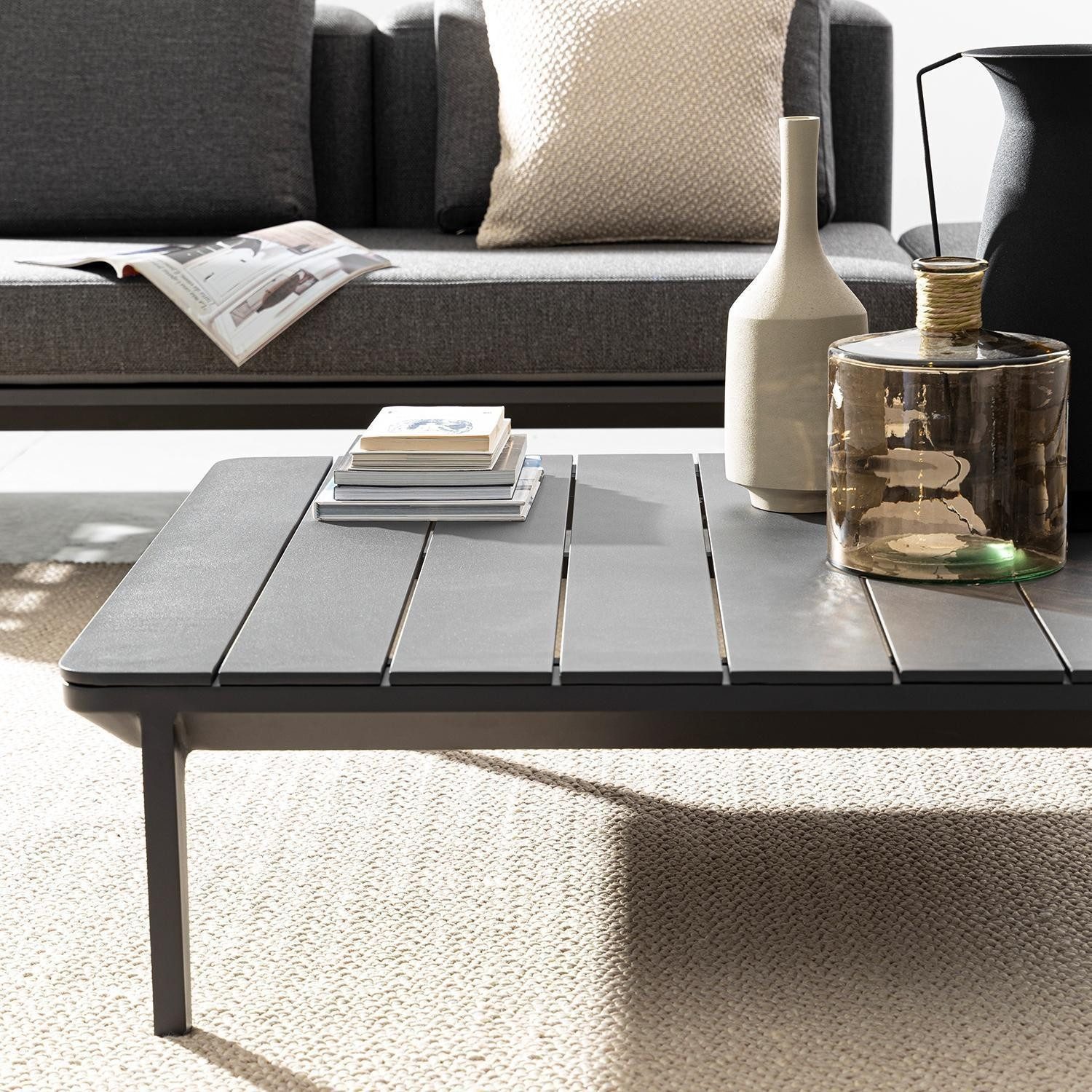 Bizzotto Gartentisch MATRIX, B 99 x T 99 cm, Aluminium, Anthrazit, Loungetisch, Höhe 33 cm, Witterungsbeständig