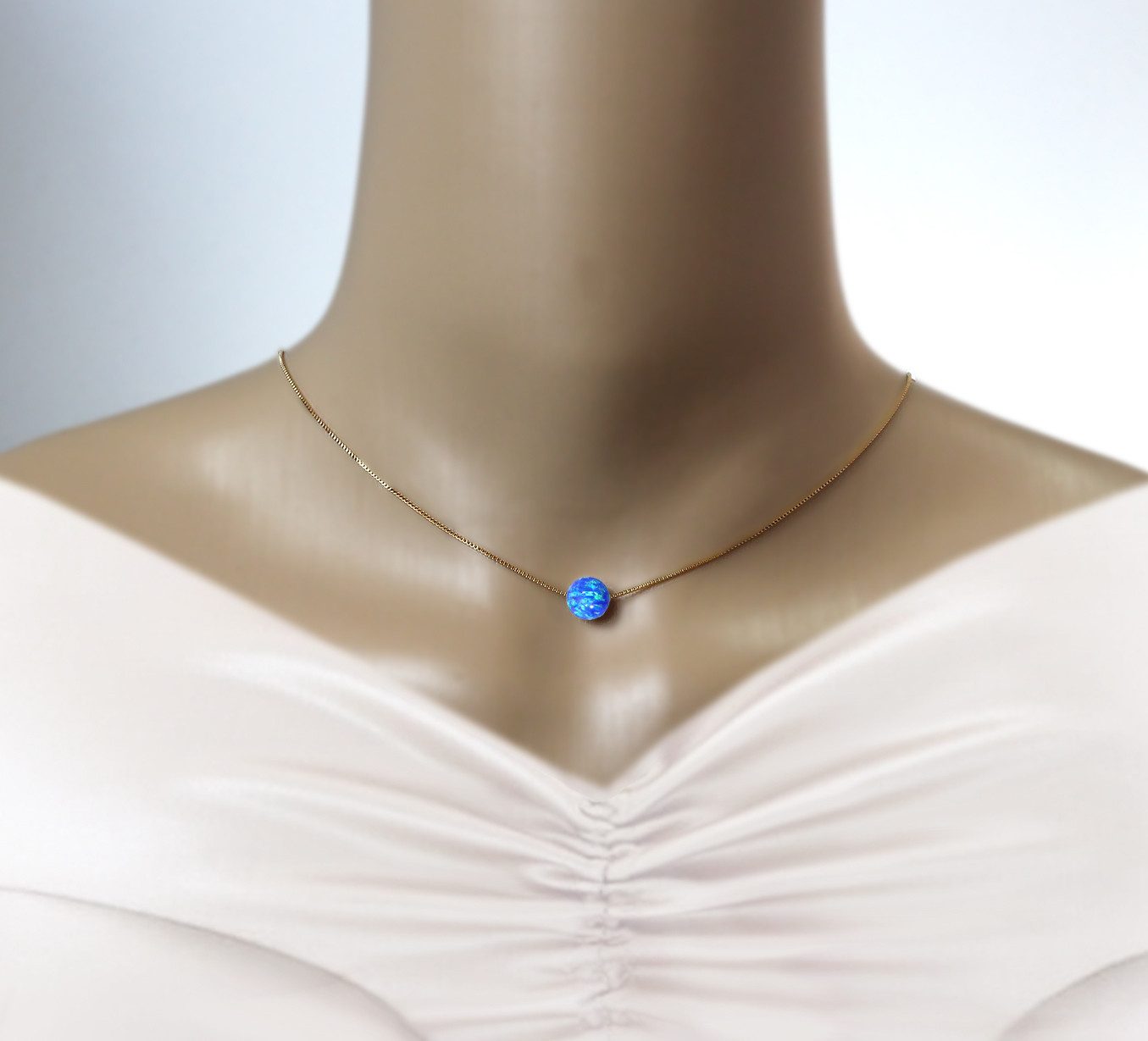 Edellis Kette mit Anhänger Halskette Mit Blauem Opal 8 mm, 14 Karat Gold Ge günstig online kaufen