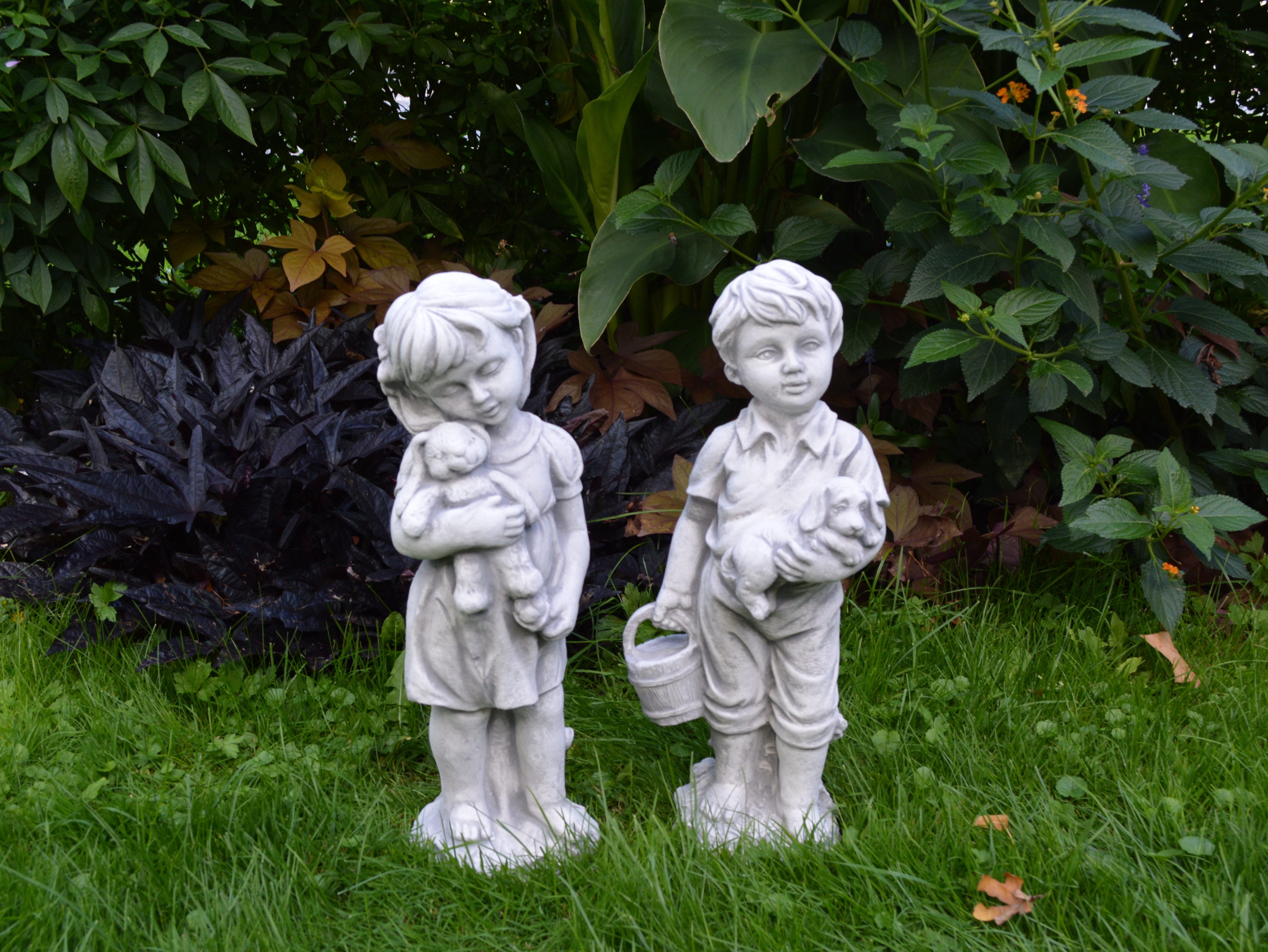 gartendekoparadies.de Gartenfigur Set Junge und Mädchen, Steinfiguren, H. 42/43 cm, je 6 kg, Frostsicher
