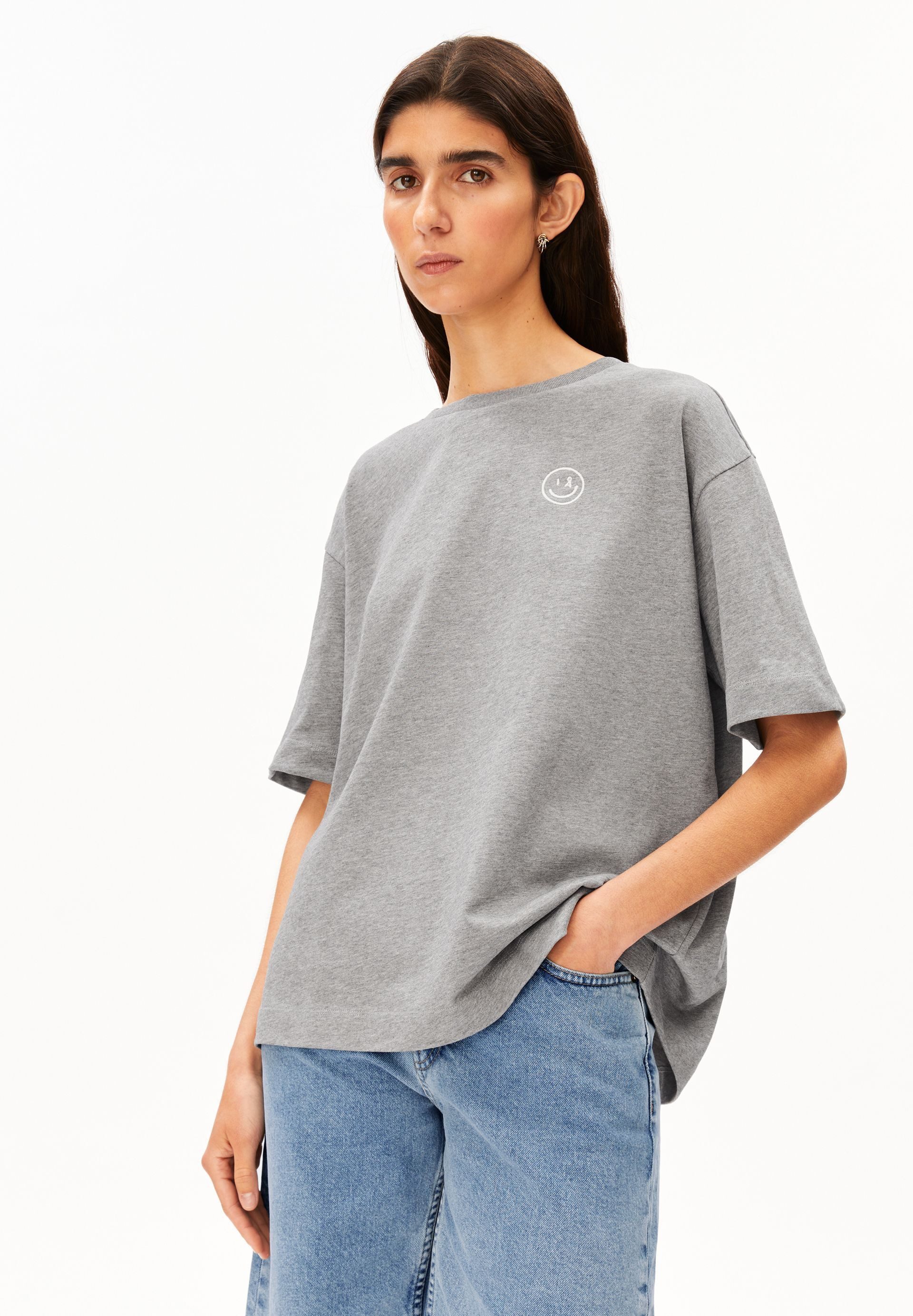 Armedangels T-Shirt GIANNAA DIFFERENCE 100% Bio-Baumwolle Oversized Fit