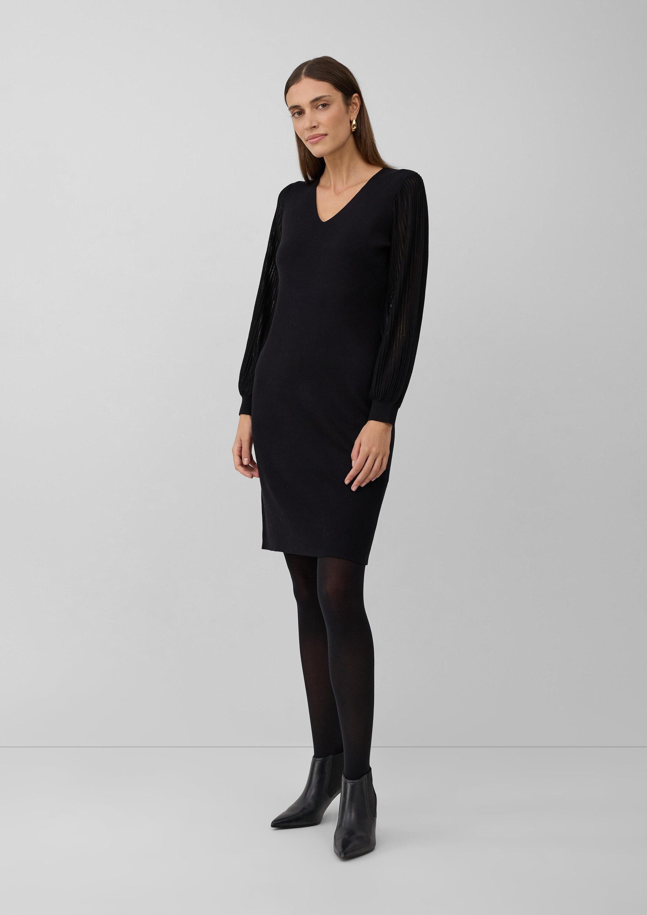 s.Oliver Minikleid Kleid Figurumspielendes Kleid aus Viskosemix mit semitransparenten Ärmeln