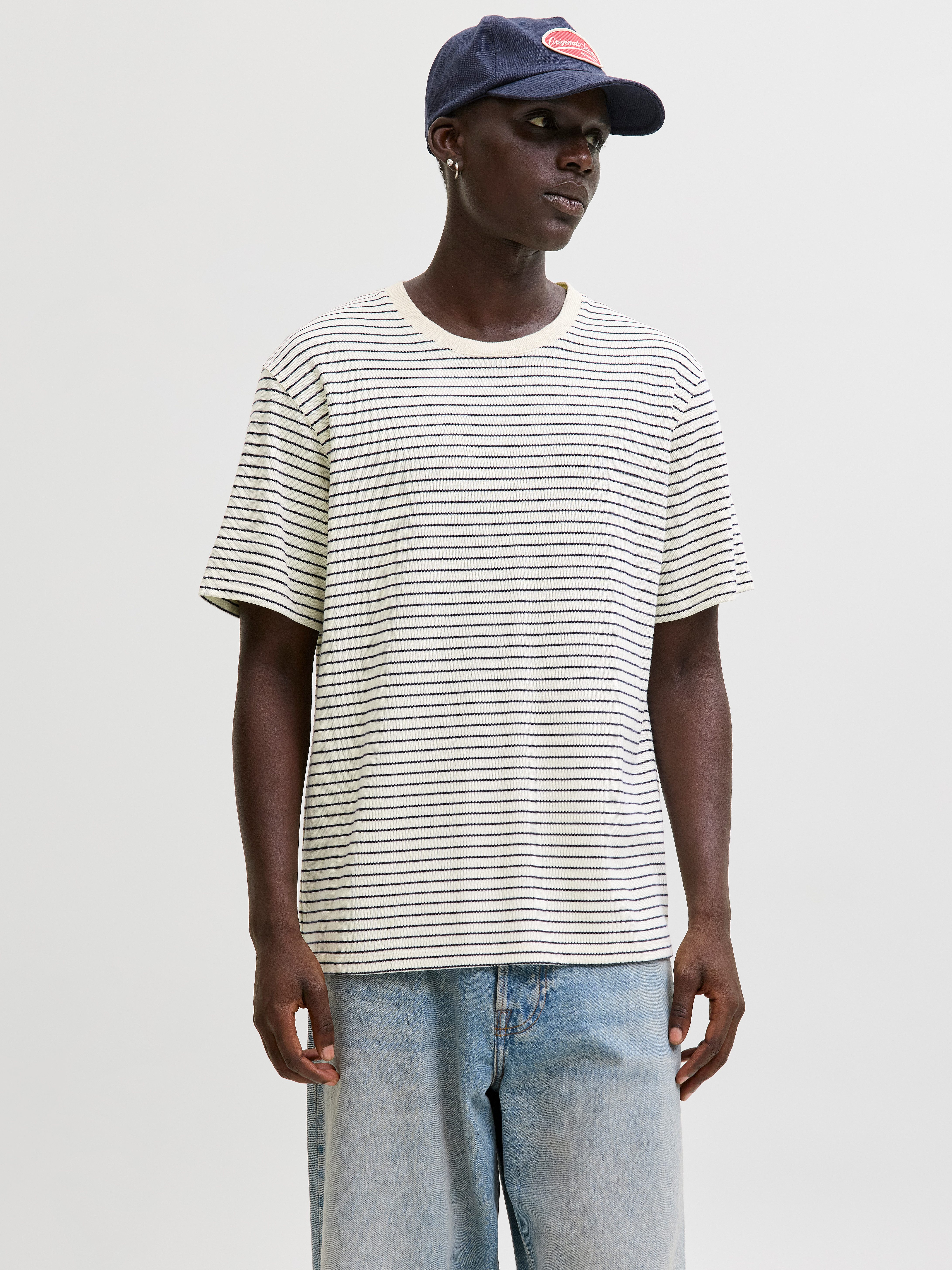 Jack & Jones Rundhalsshirt JJEDOVER STRIPED TEE SS CREW NECK SN mit Streifendesign