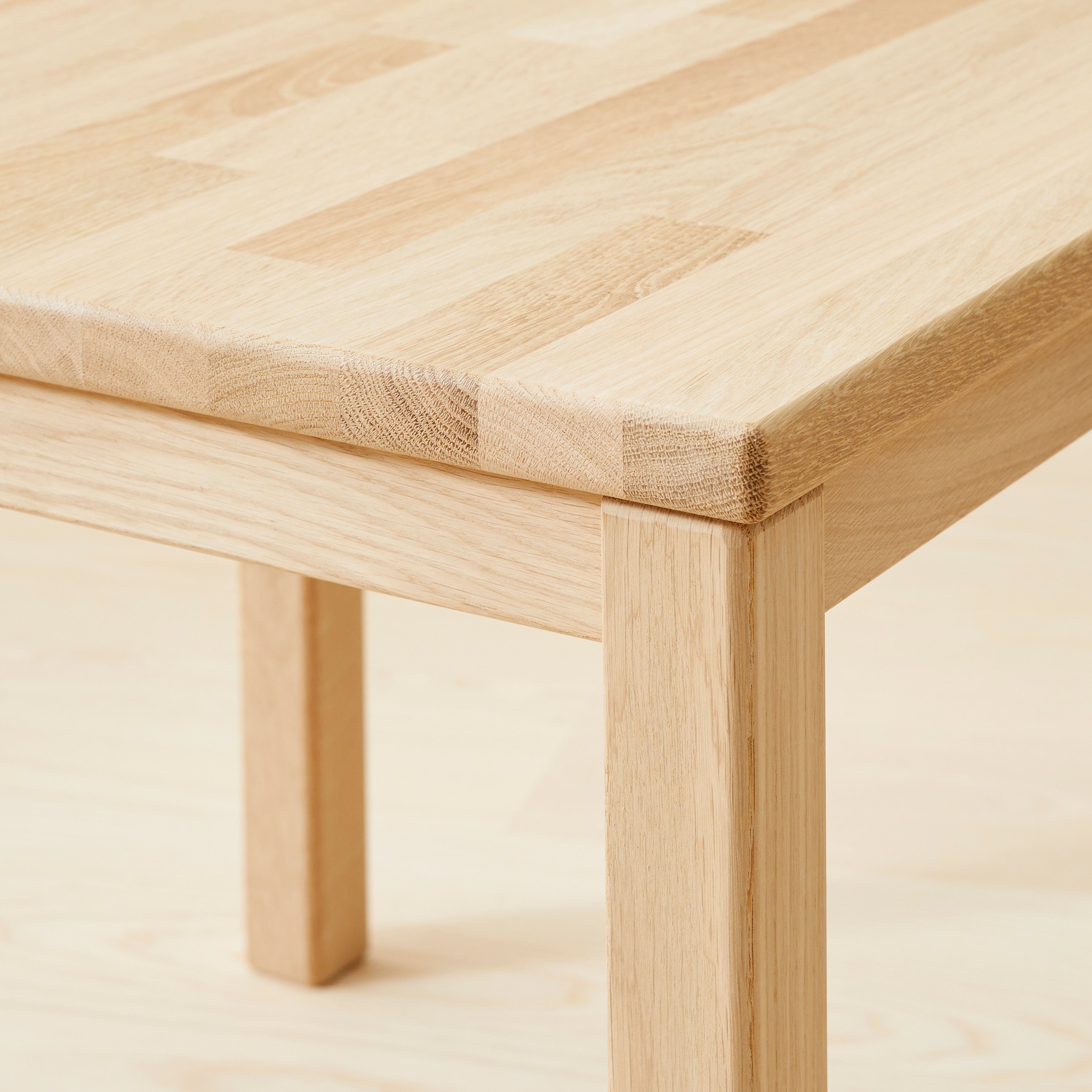 Hammel Furniture aus by Holzarten, Platte Ausklappen zwei Couchtisch Basic in zum mit eine Marcus, Massivholz, Hammel Eiche