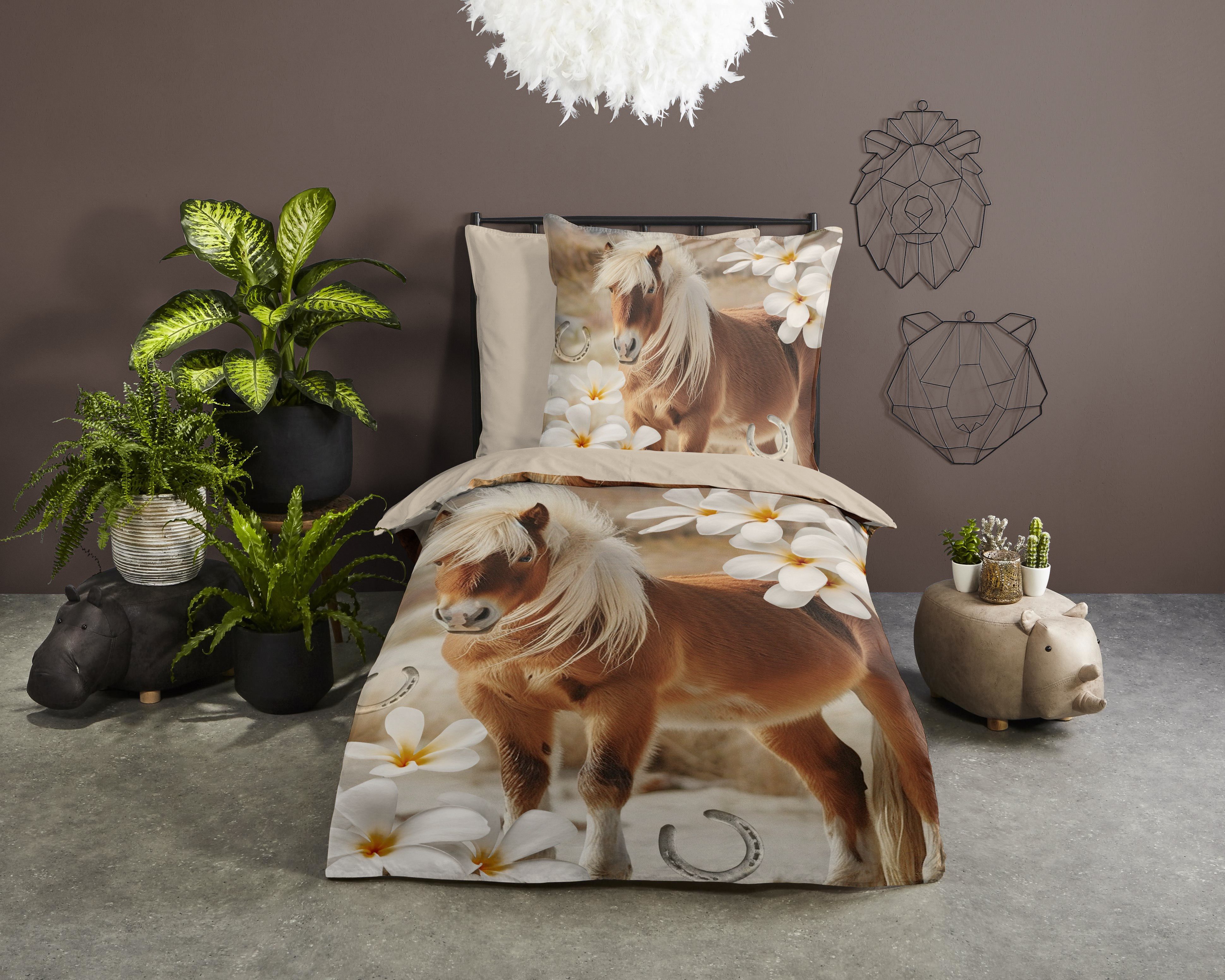PURE luxury collection Kinderbettwäsche Fabi, Microfaser, 2 teilig, Mikrofaser, 135x200, 2 Teilig, Wendeoptik, Kind, Mädchen, Pferd, Blume – Bild 2 von 5
