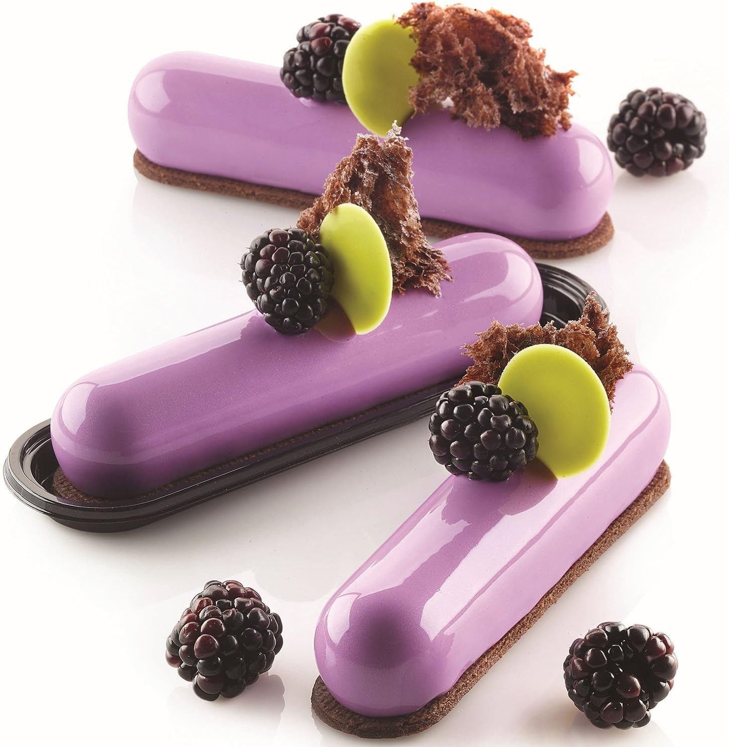Silikomart Backform Silikon Dessertform für Éclairs inkl.Teigschneider + 8 Servierbretter – Bild 2 von 4