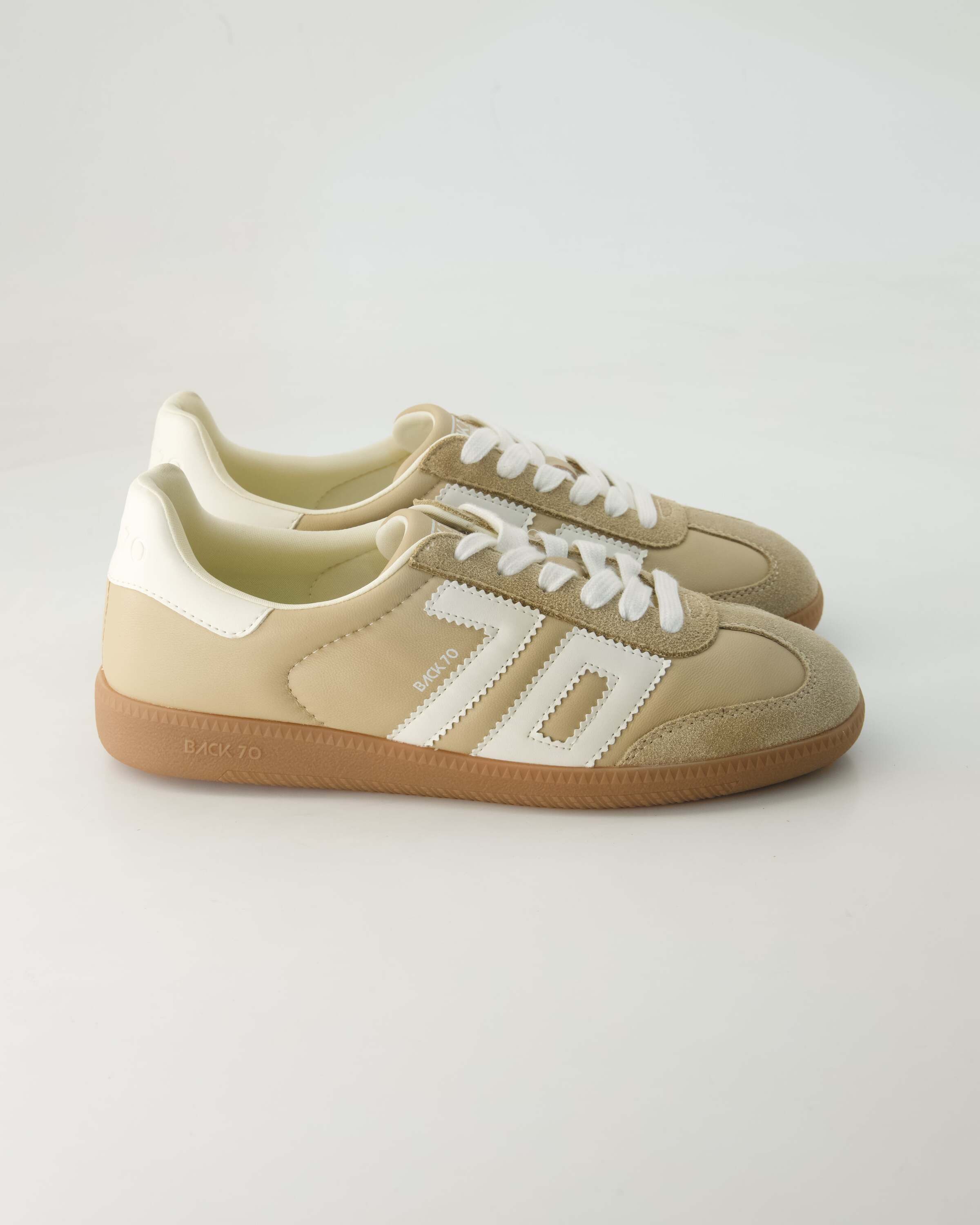 Back 70 Cloud D26-01 Sneaker Obermaterial: Leder und Leder