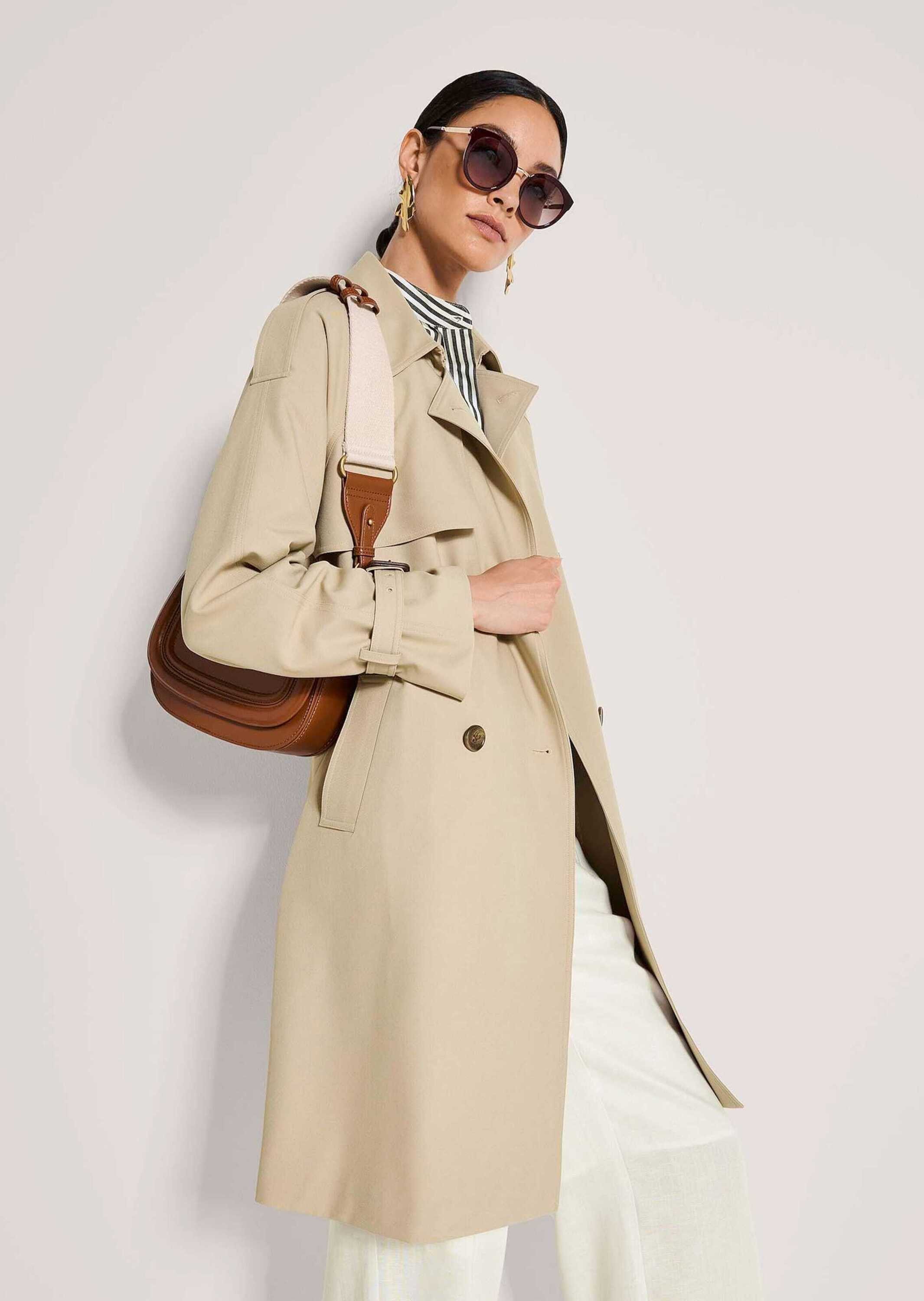MADELEINE Trenchcoat Eleganter gefütterter Zweireiher Trenchcoat in Longform mit Reverskragen und stilvollen Hornknöpfen