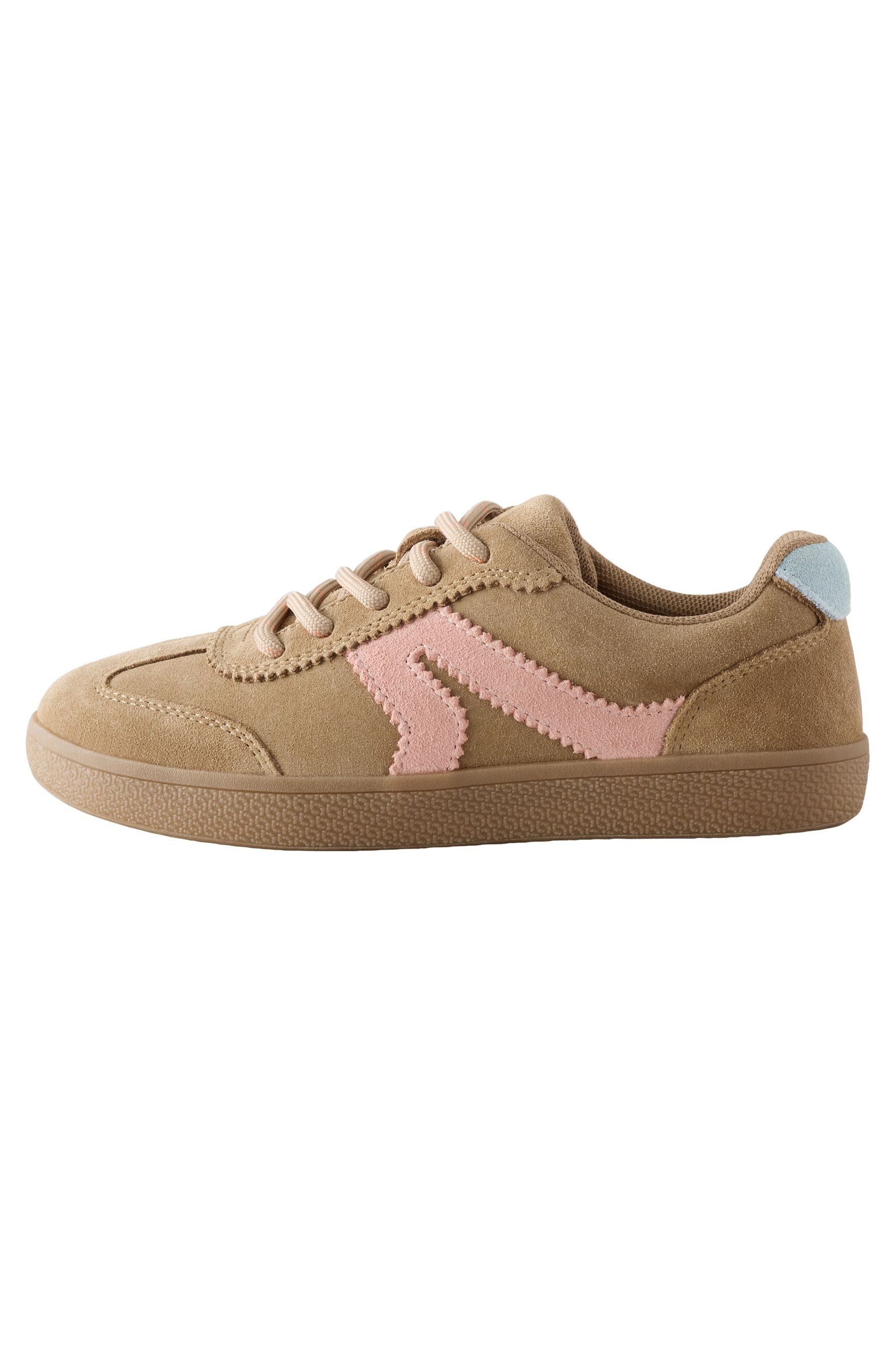 Next Sportschuh im Retro-Stil Sneaker