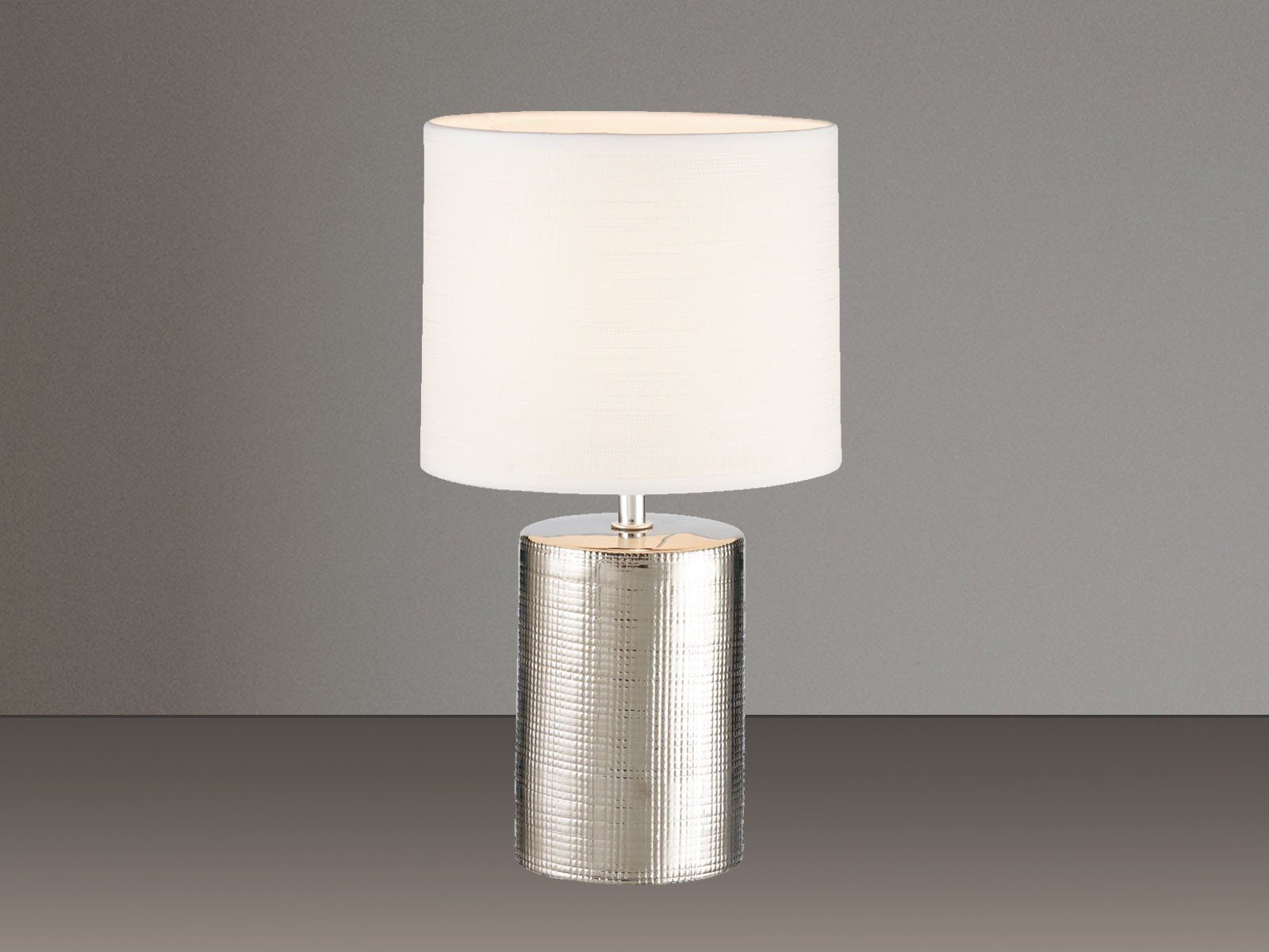 FISCHER & HONSEL LED Nachttischlampe, Dimmfunktion, LED wechselbar, Warmweiß, Lampenfuß Keramik Silber Antik, Lampenschirm Leinen Weiß, Höhe 35cm
