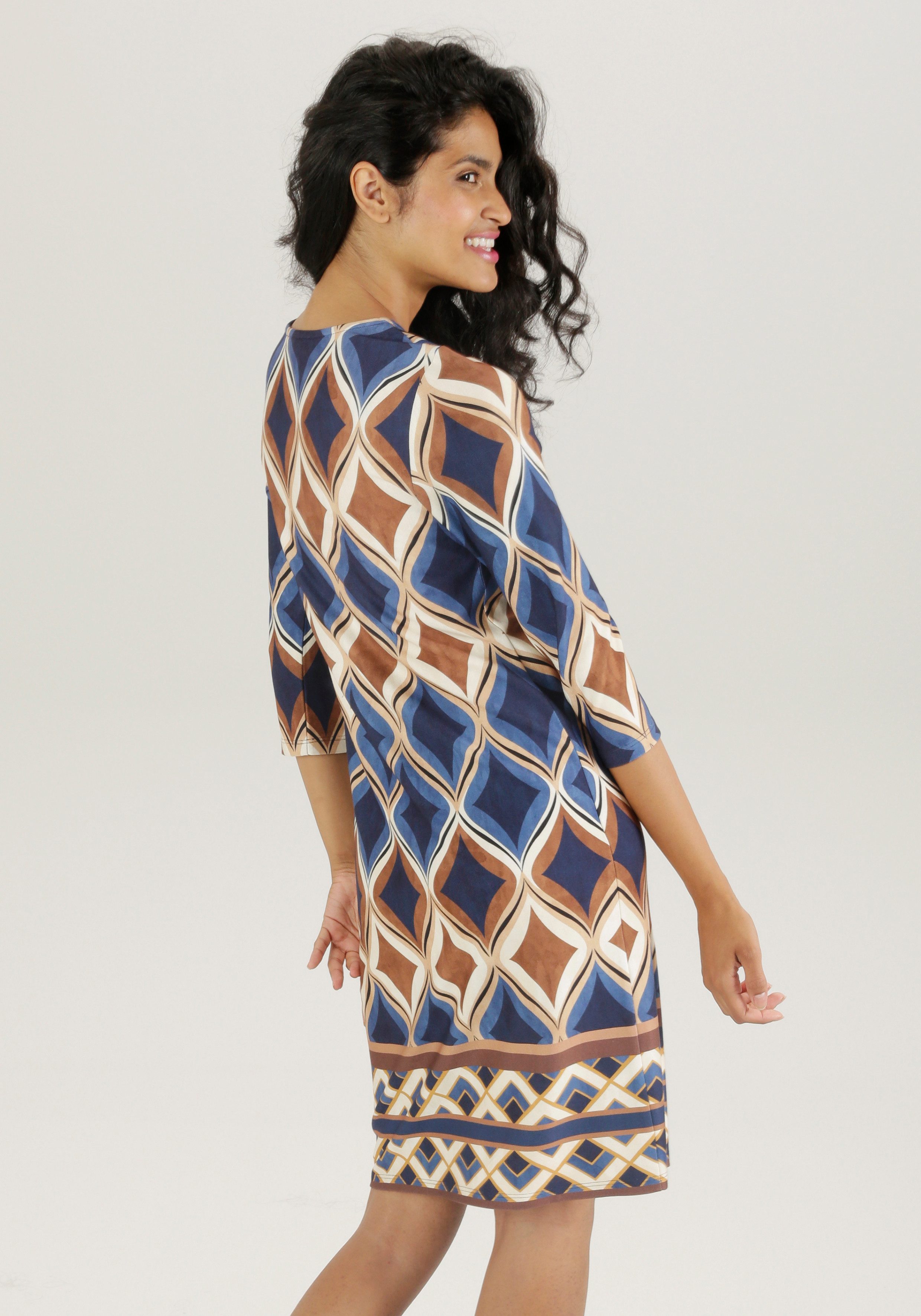 Aniston SELECTED Minikleid mit leichter Taillierung und elegantem Druck günstig online kaufen