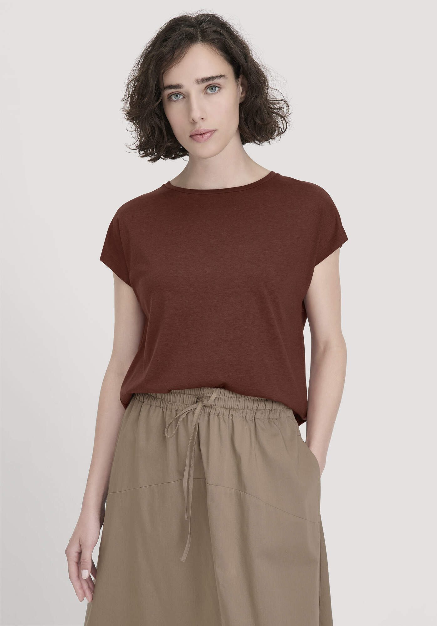 Hessnatur T-Shirt aus TENCEL™ Lyocell mit Bio-Baumwolle günstig online kaufen