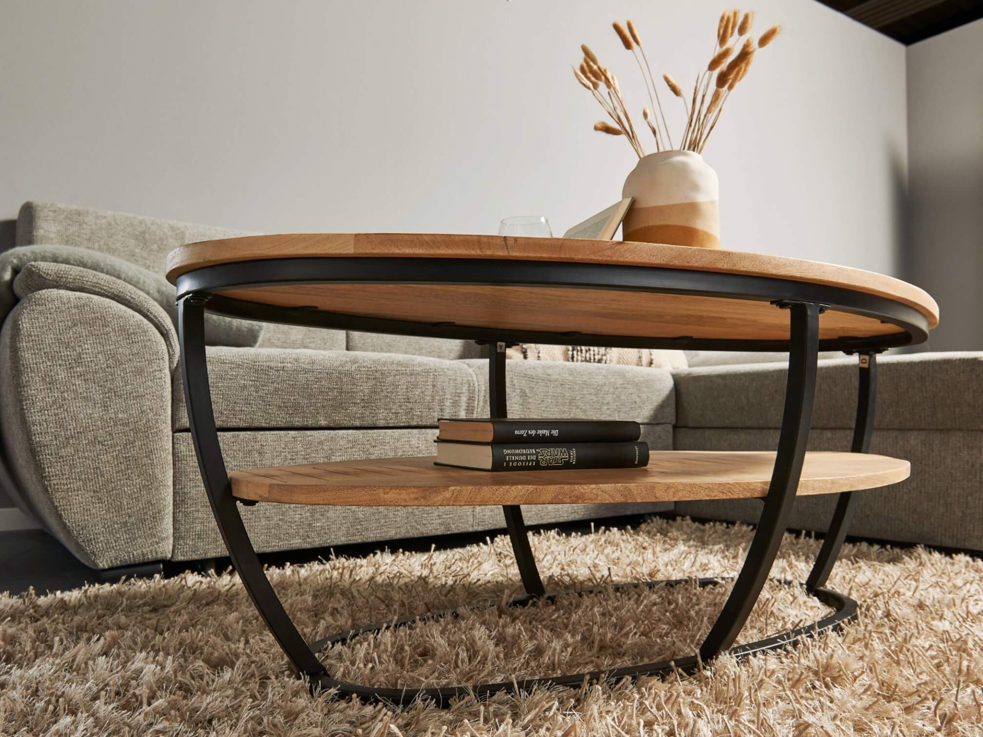 moebel-dich-auf Couchtisch JAIPUR 2 (mit Tischplatte aus 20mm Mango Holz massiv), Untergestell aus Metall in schwarz matt – Bild 5 von 5